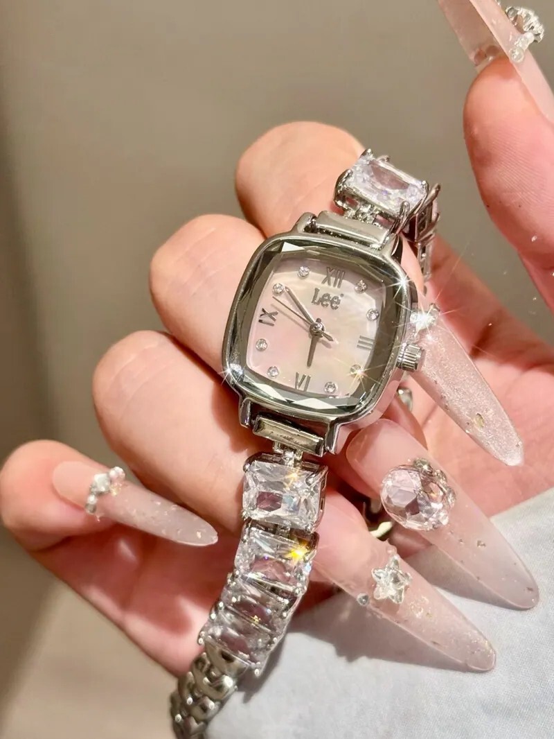 LEE 貝母錶盤 鑲鑽小方糖 腕錶 二色