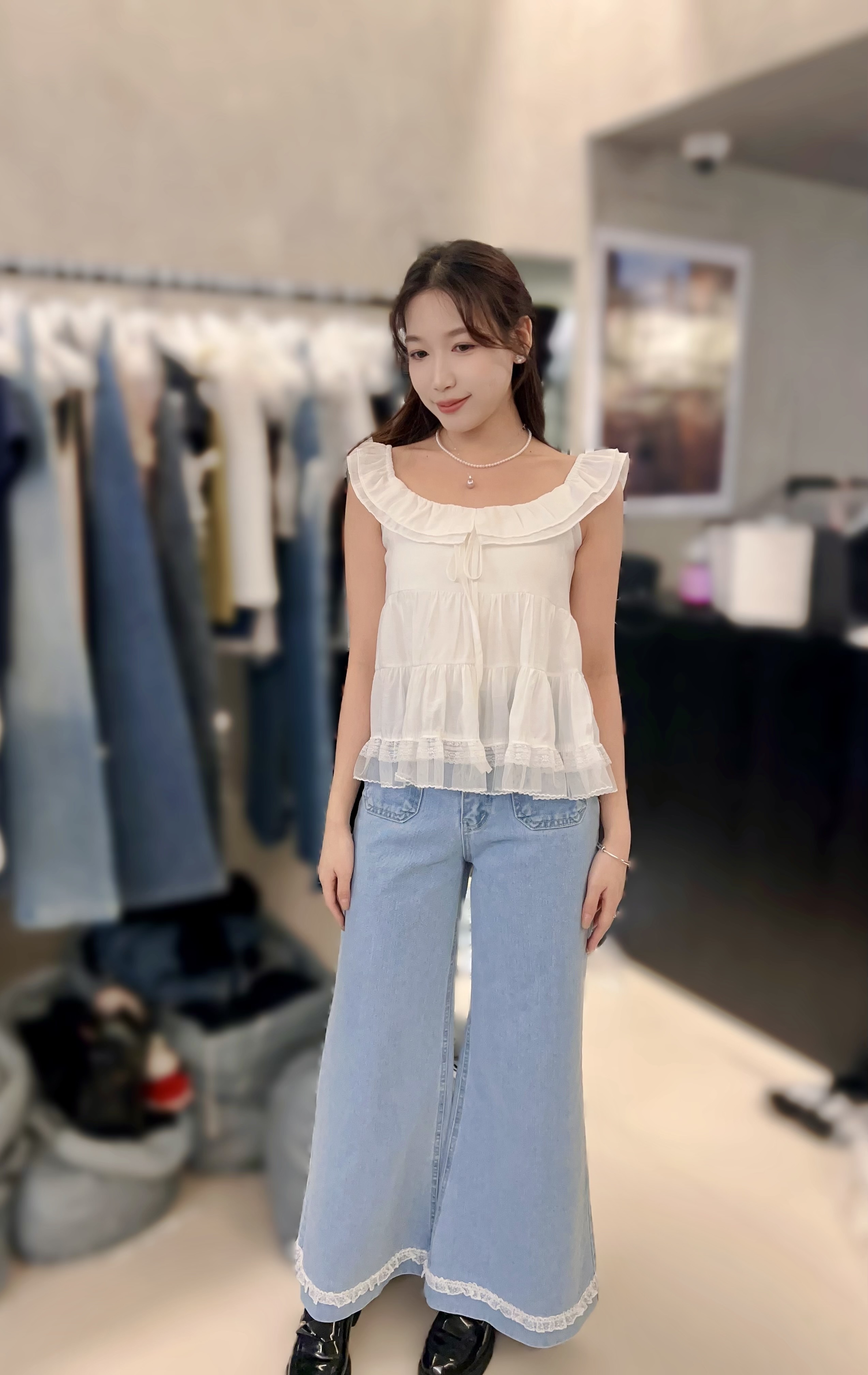 MP42   牛仔褲👖 S:腰26 HIP40 長 40 / M:腰28 HIP42 長  40 / L:腰30 HIP44 長 40 $479[一口價]