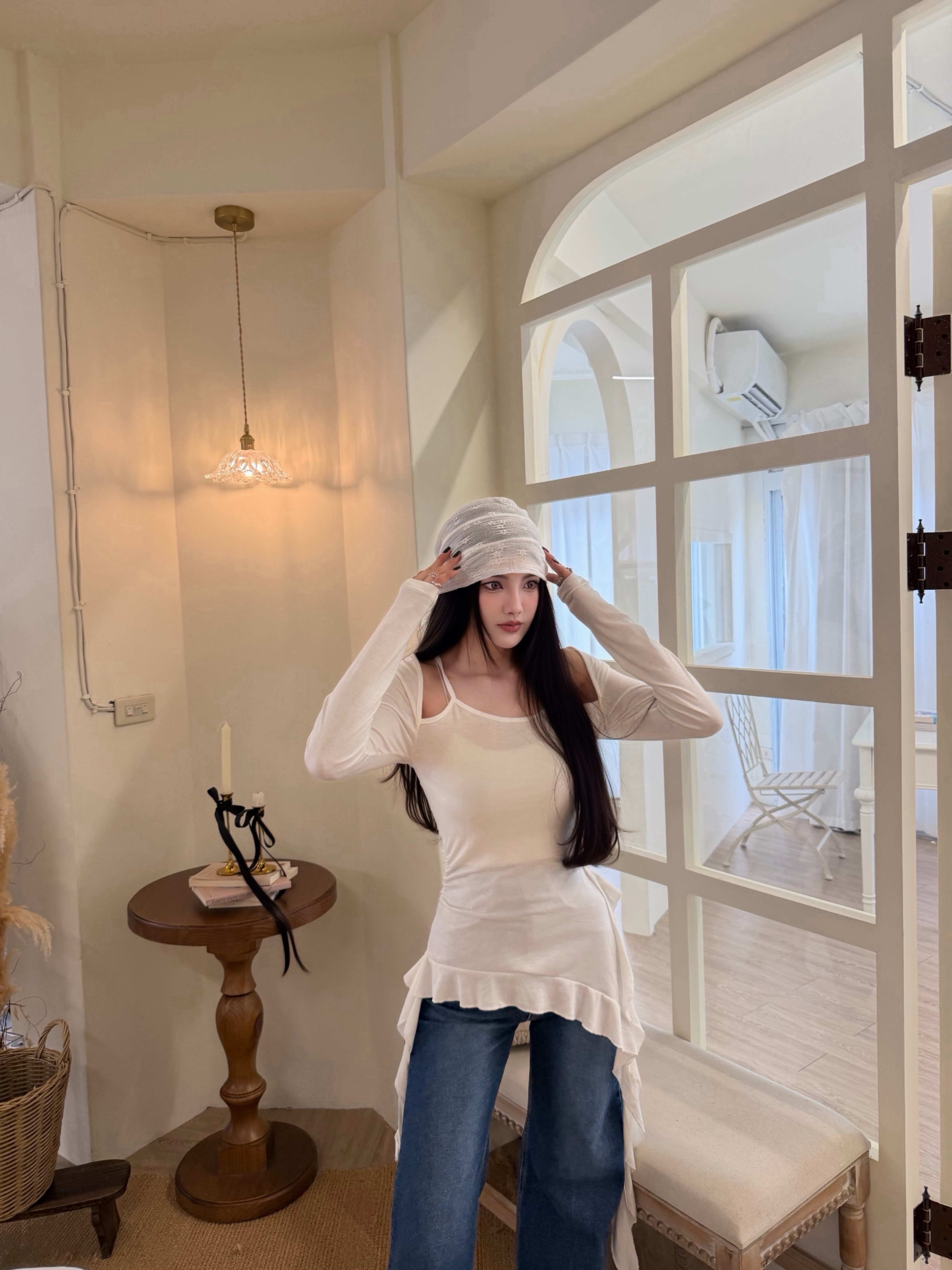 【現貨】 A06 設計感拼接荷葉邊上衣