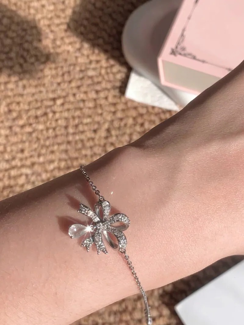 𝐒𝐖𝐀𝐑𝐎𝐕𝐒𝐊𝐈 施華洛世奇 VOLTA 蝴蝶結銀色 手鍊