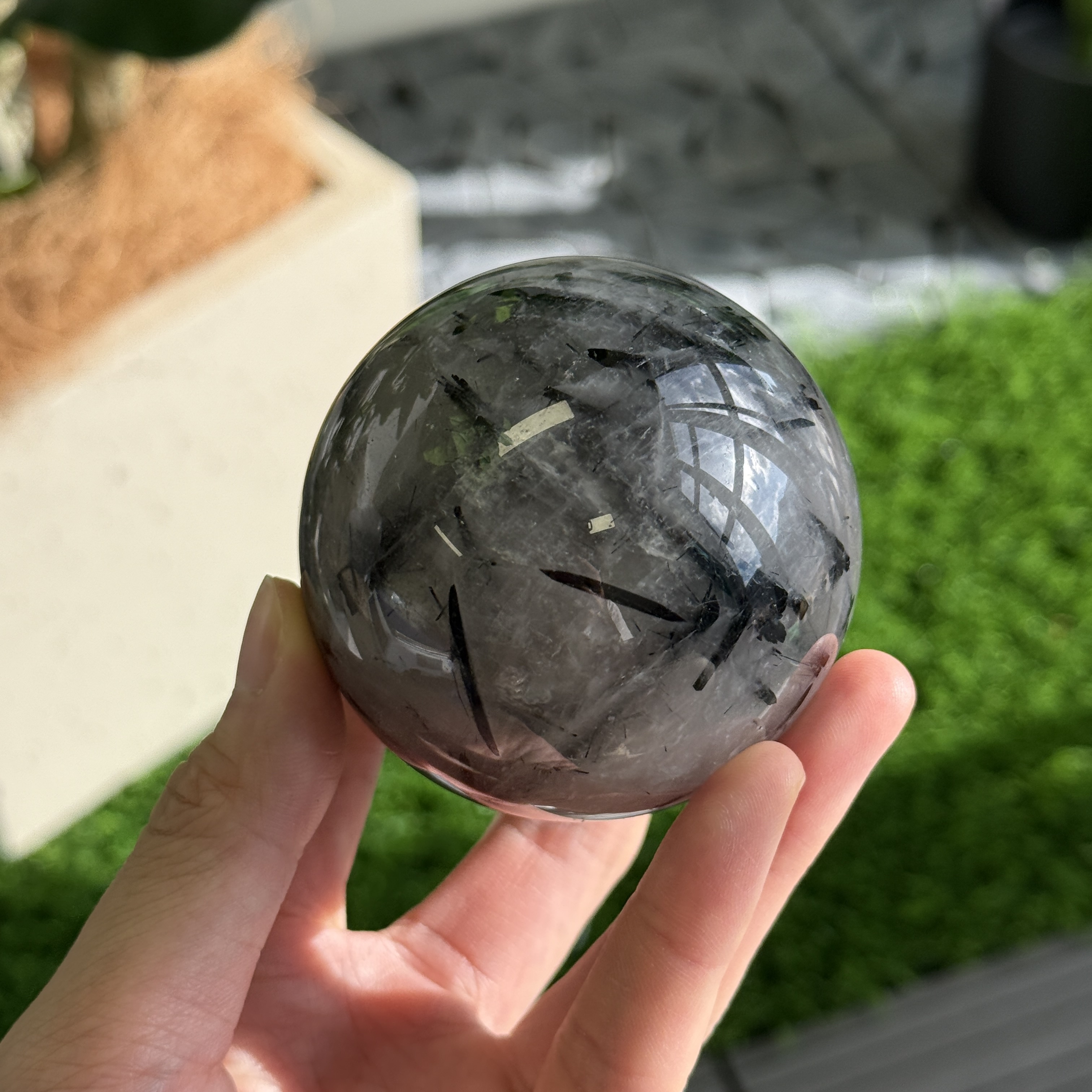 黑髮晶球 6.6cm BQ1624