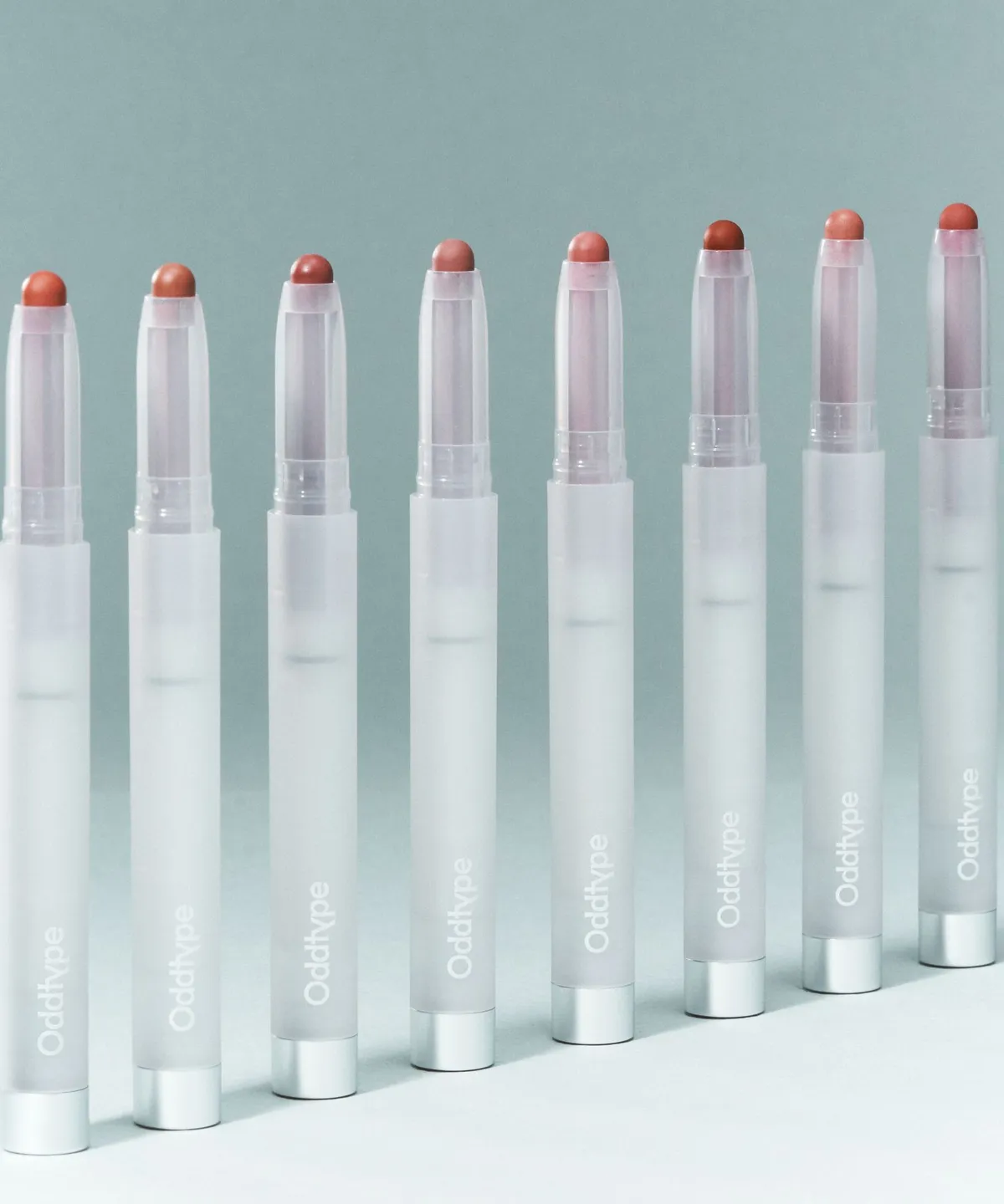 ODDTYPE New Rules Blur Balm 柔霧修飾護唇膏棒【8款色號】