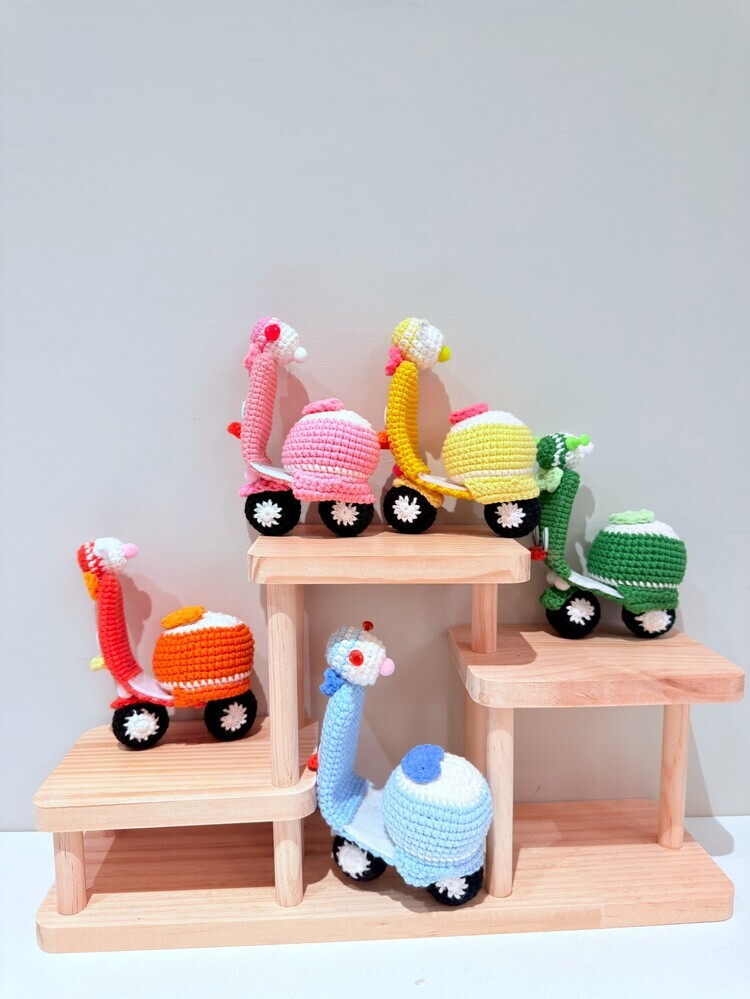 大眼睛摩托車裝飾