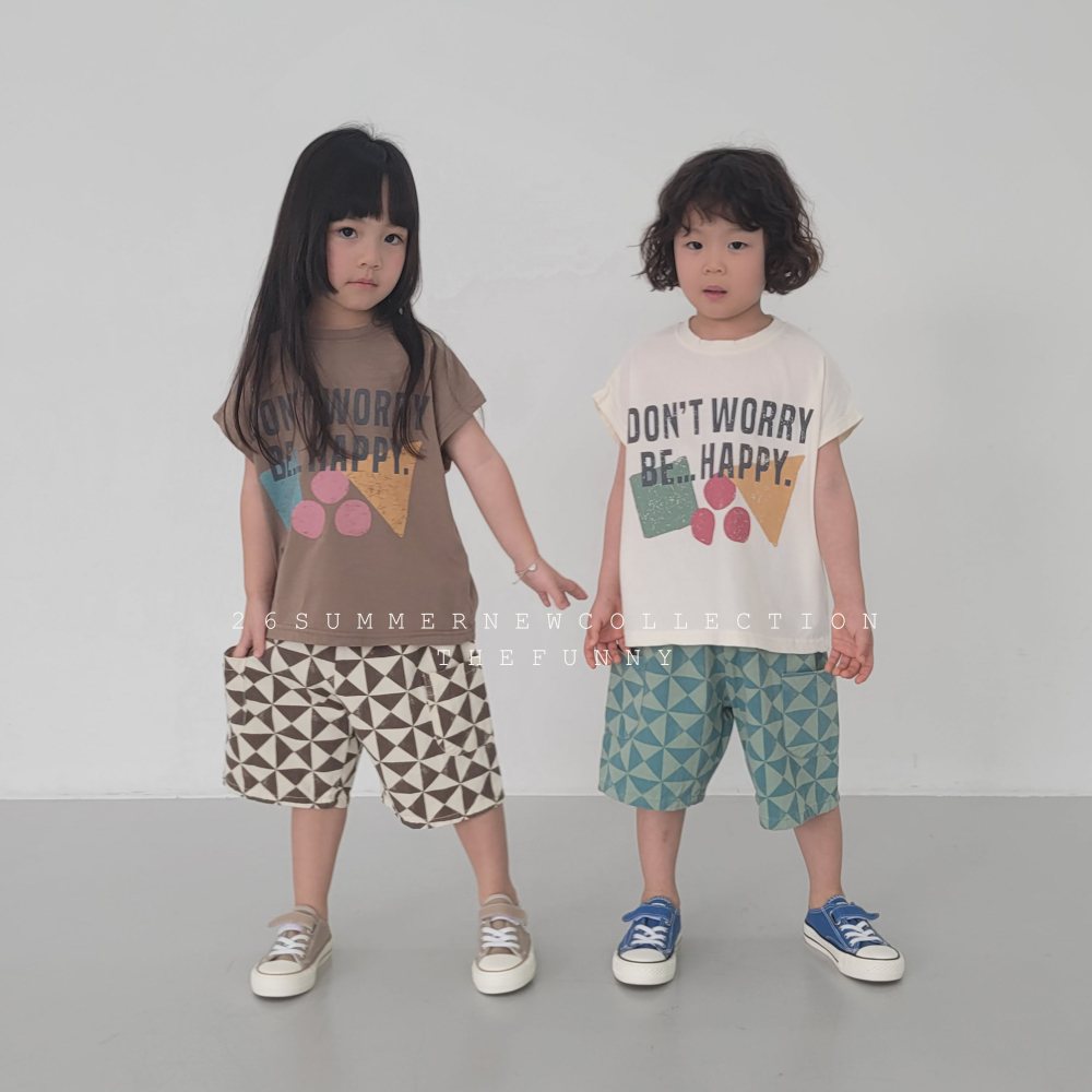 90-140 FUN 三角形口袋短褲 2色