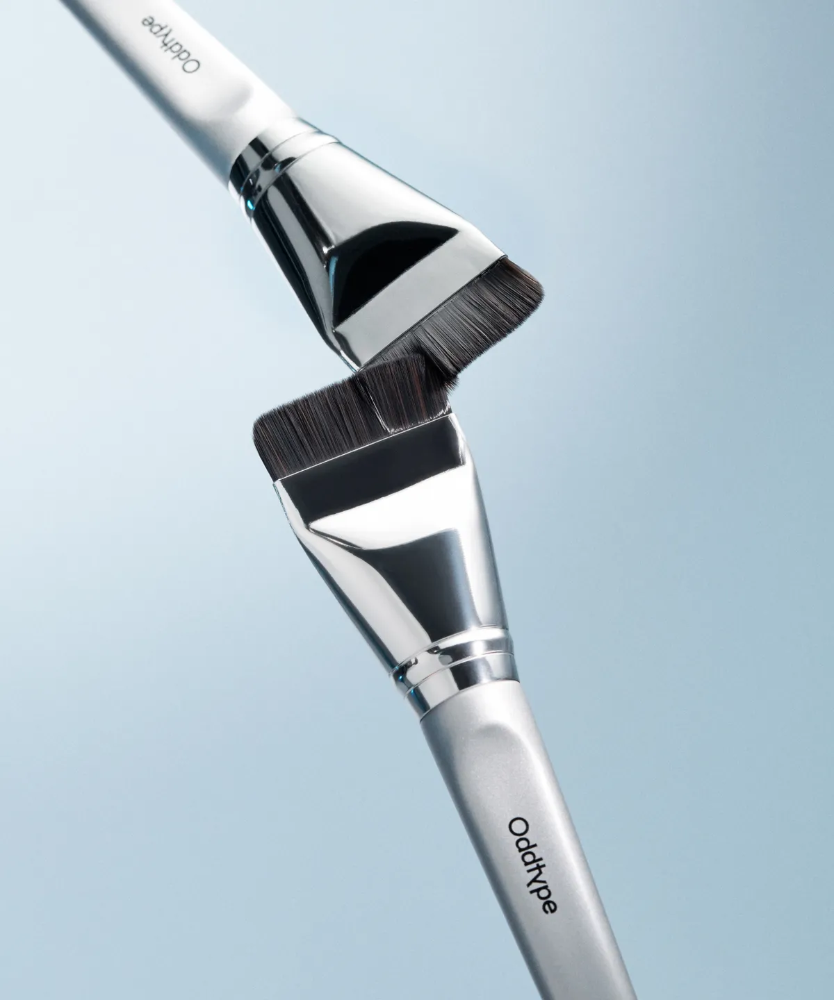 ODDTYPE Sync Up Cover Spreader 專業持妝遮瑕斜角刷