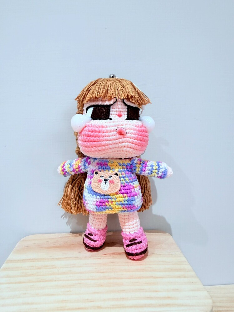 綁辮子眼淚哭娃吊飾『以頭髮顏色為主』