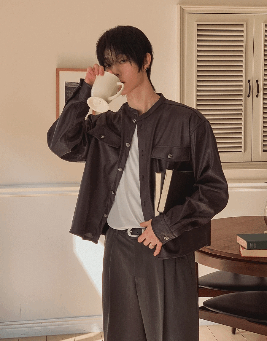 蟒蛇紋皮革短款襯衫夾克