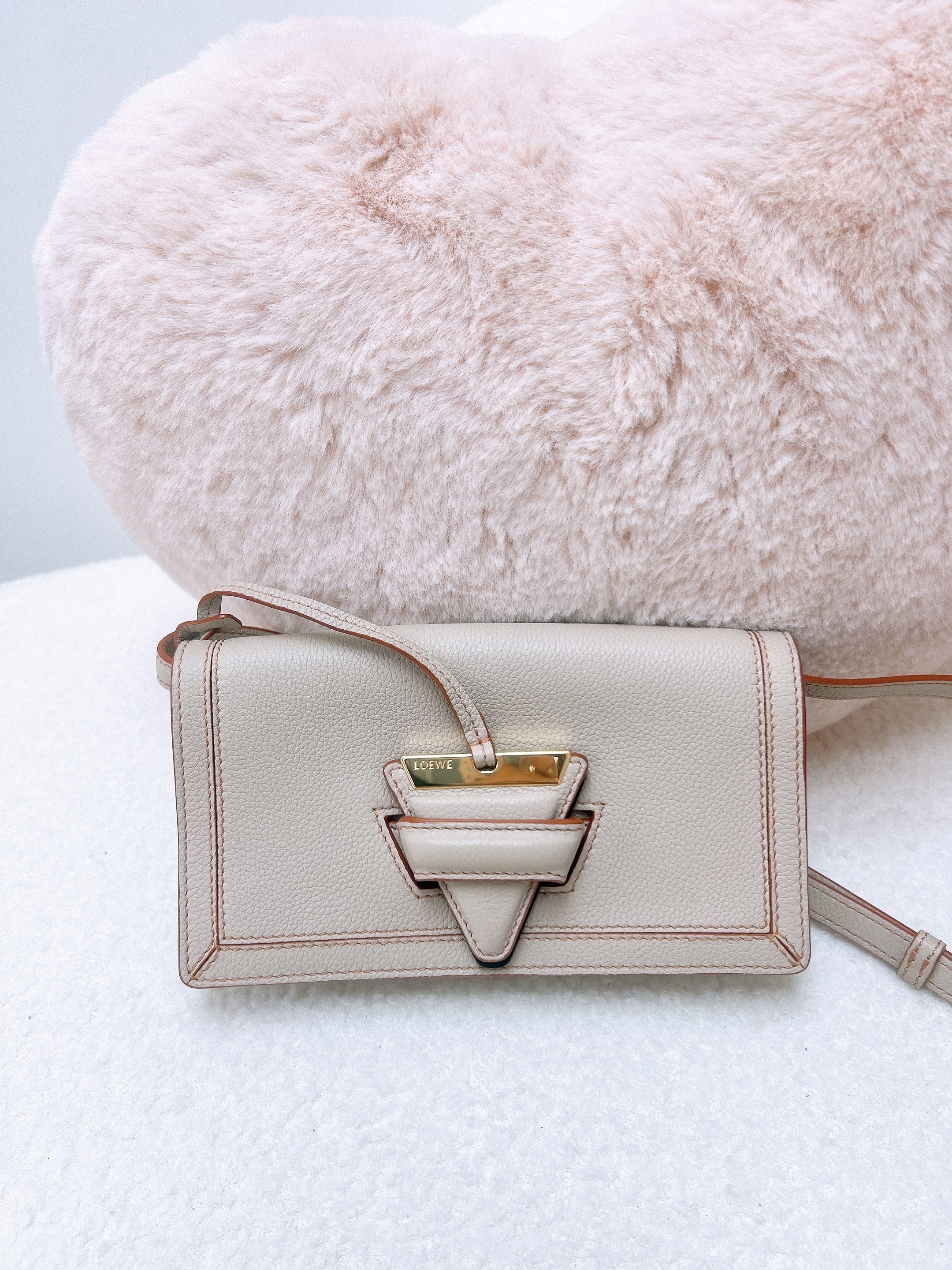 Loewe barcelona mini beige