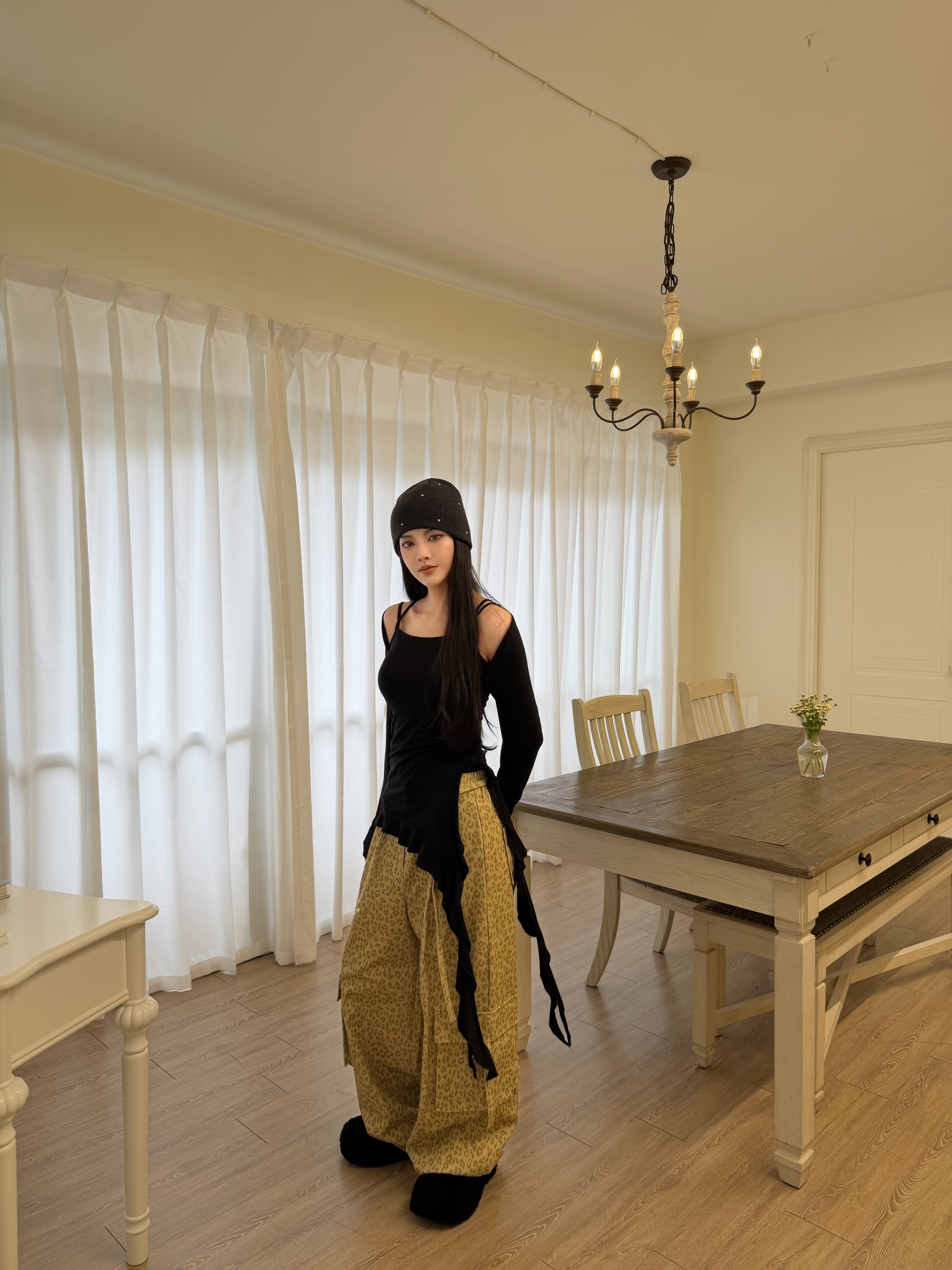 【現貨】B02 誰穿誰瘦米色豹紋褲（超推！）