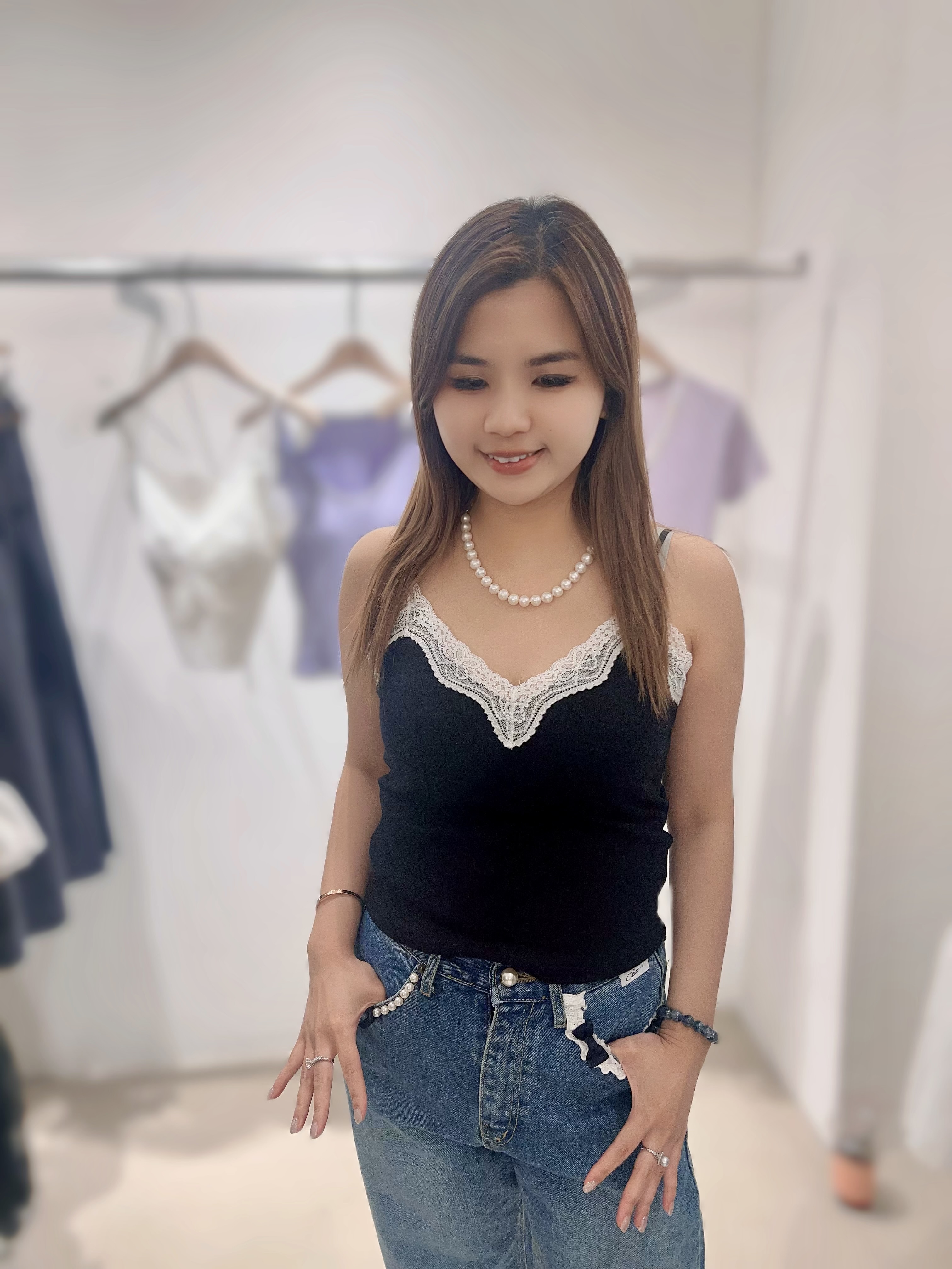 UK12  高質背心BRA TOP  手捧杯有pad 胸28-46 長18  $349[一口價] 校長自留款❤️