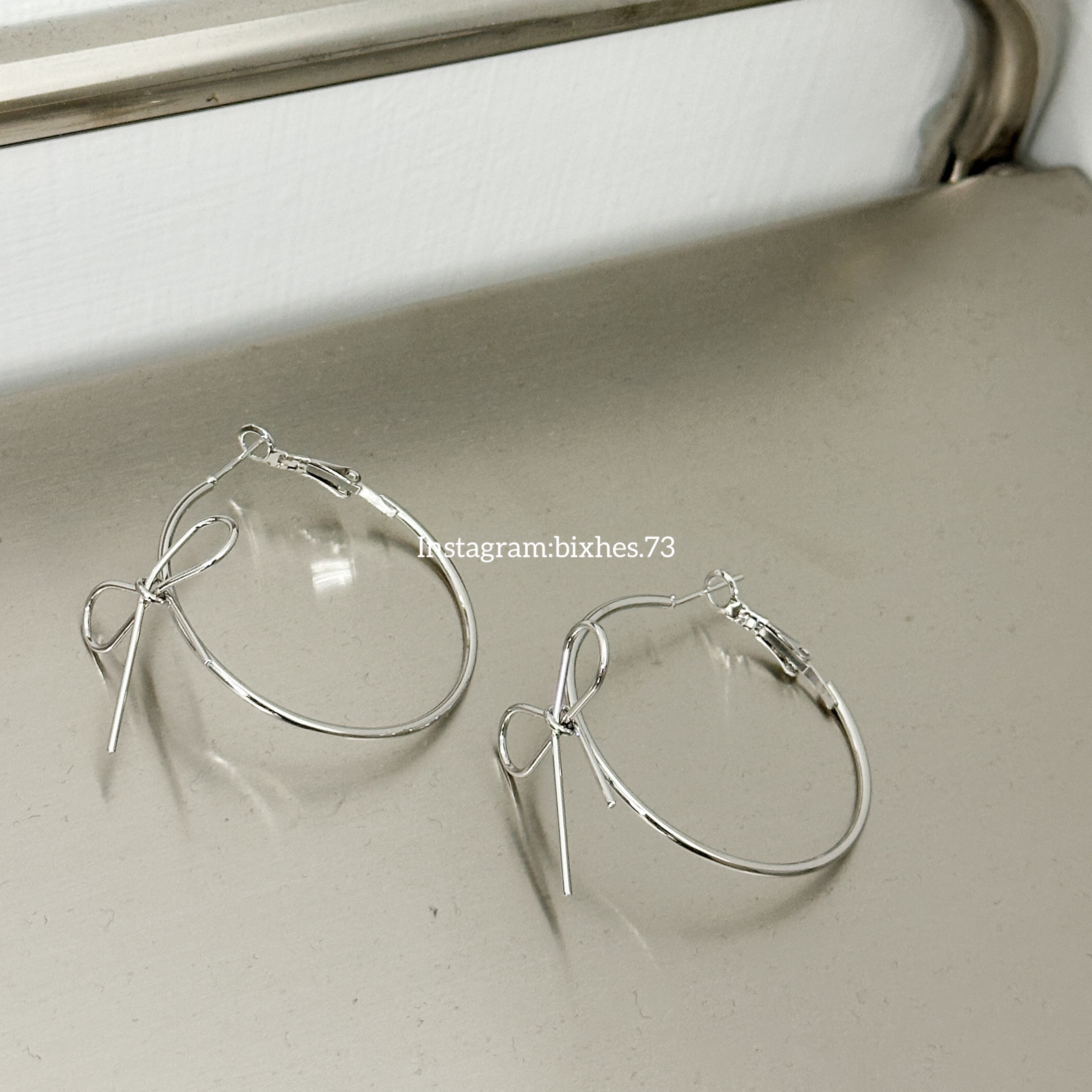 金屬蝴蝶結耳圈(K00017)