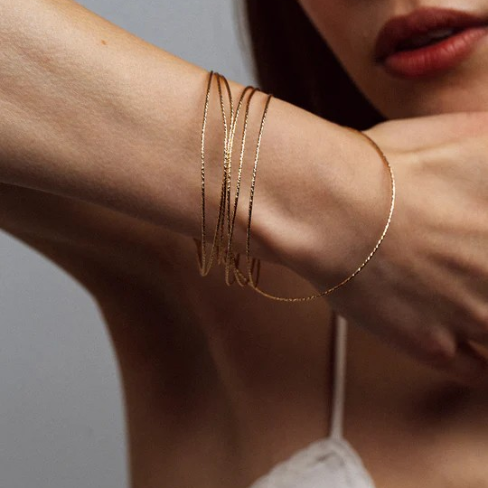 1YA0326-098 [YAY PARIS] Radiance Bangle Gold #203ceec100 (EU)