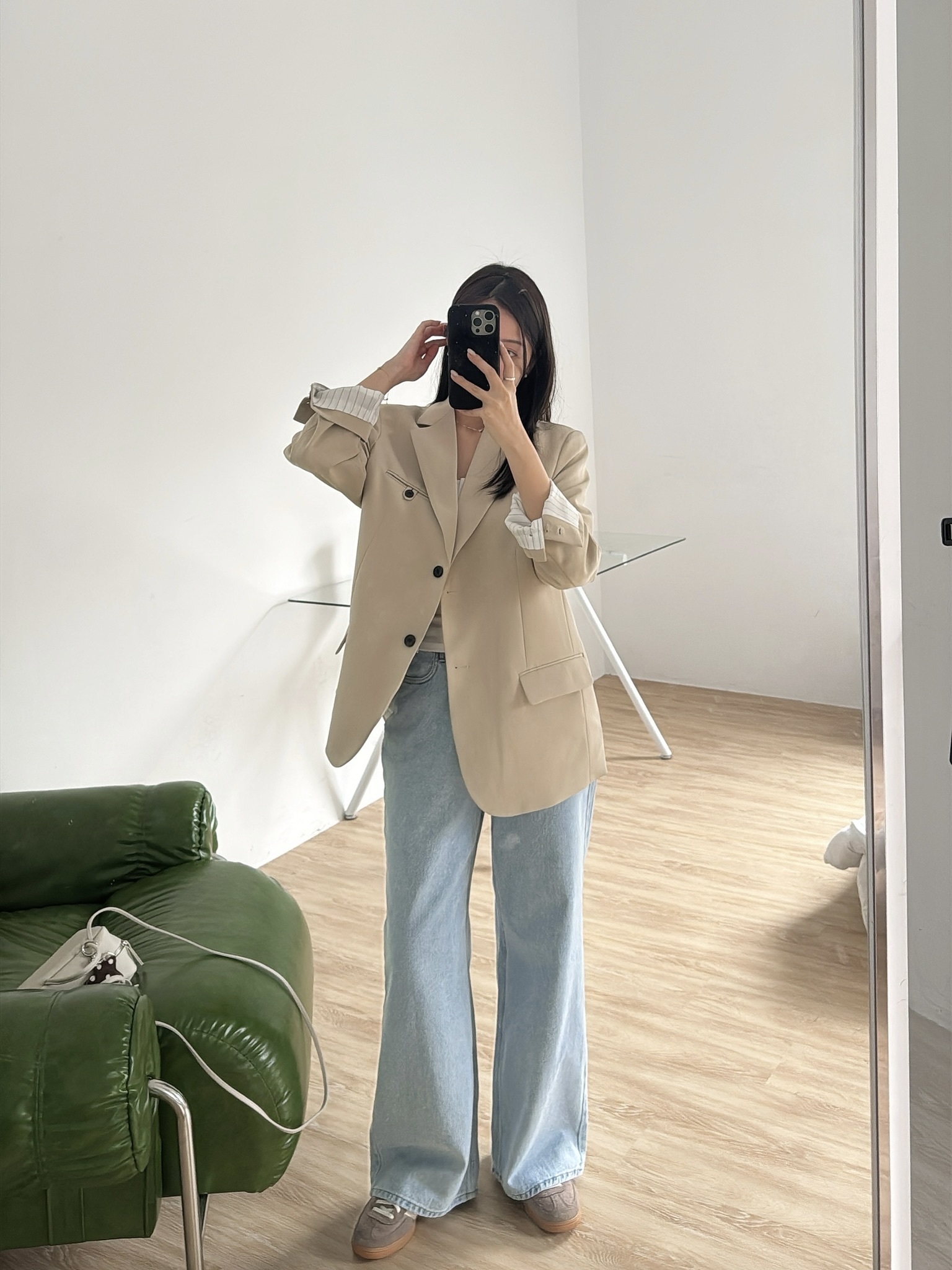 U04 淺藍直筒長褲S/M/L（附絲巾）