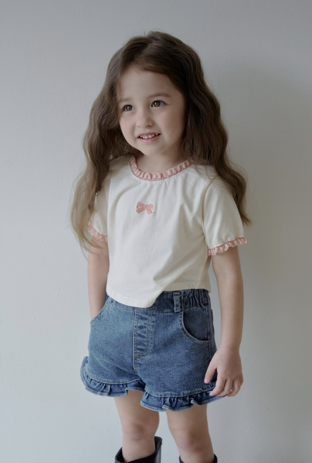 Momo Ann Ribbon Lace Tee