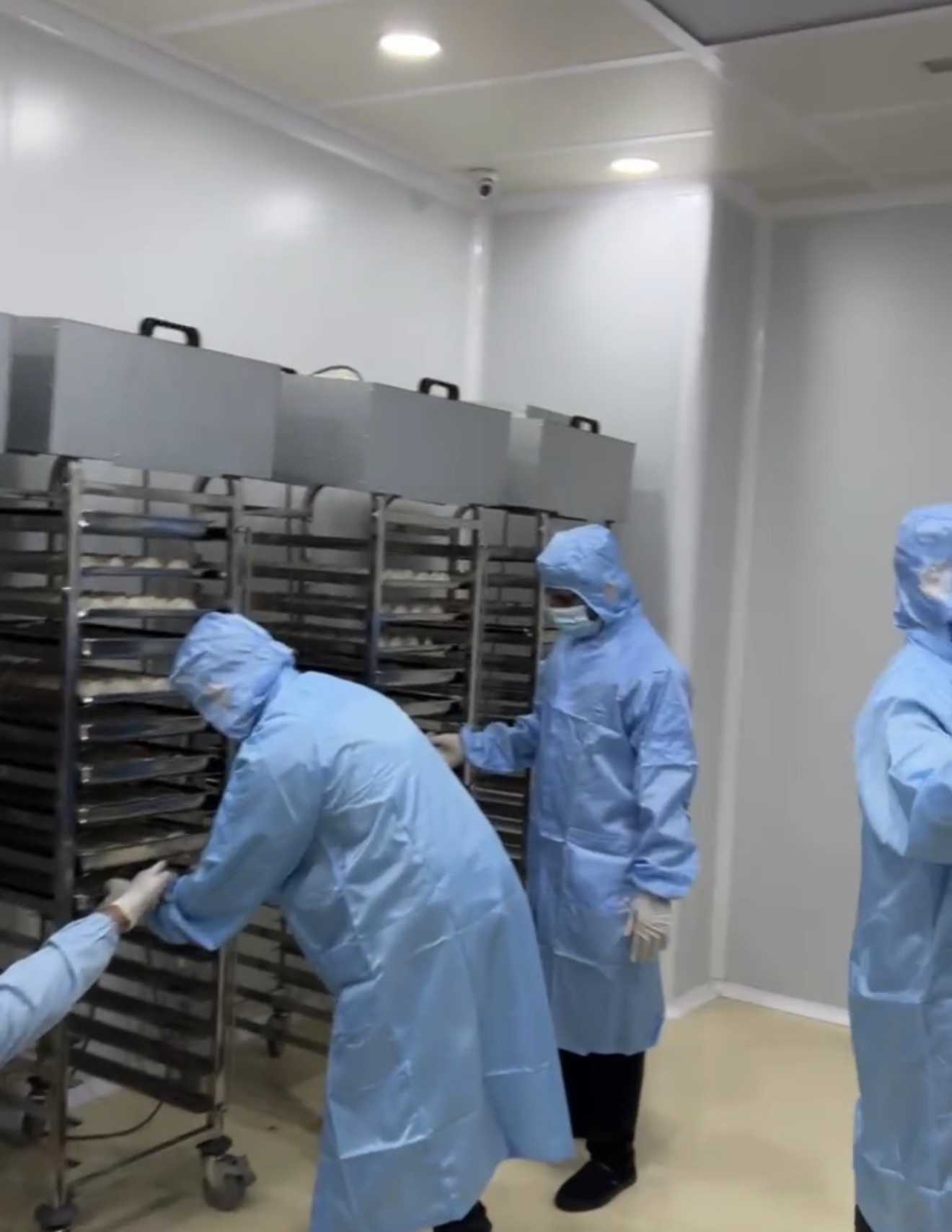 ASPI 美燕窩的營養價值 - 採用冷風乾燥技術，鎖住燕窩酸與水溶性蛋白質