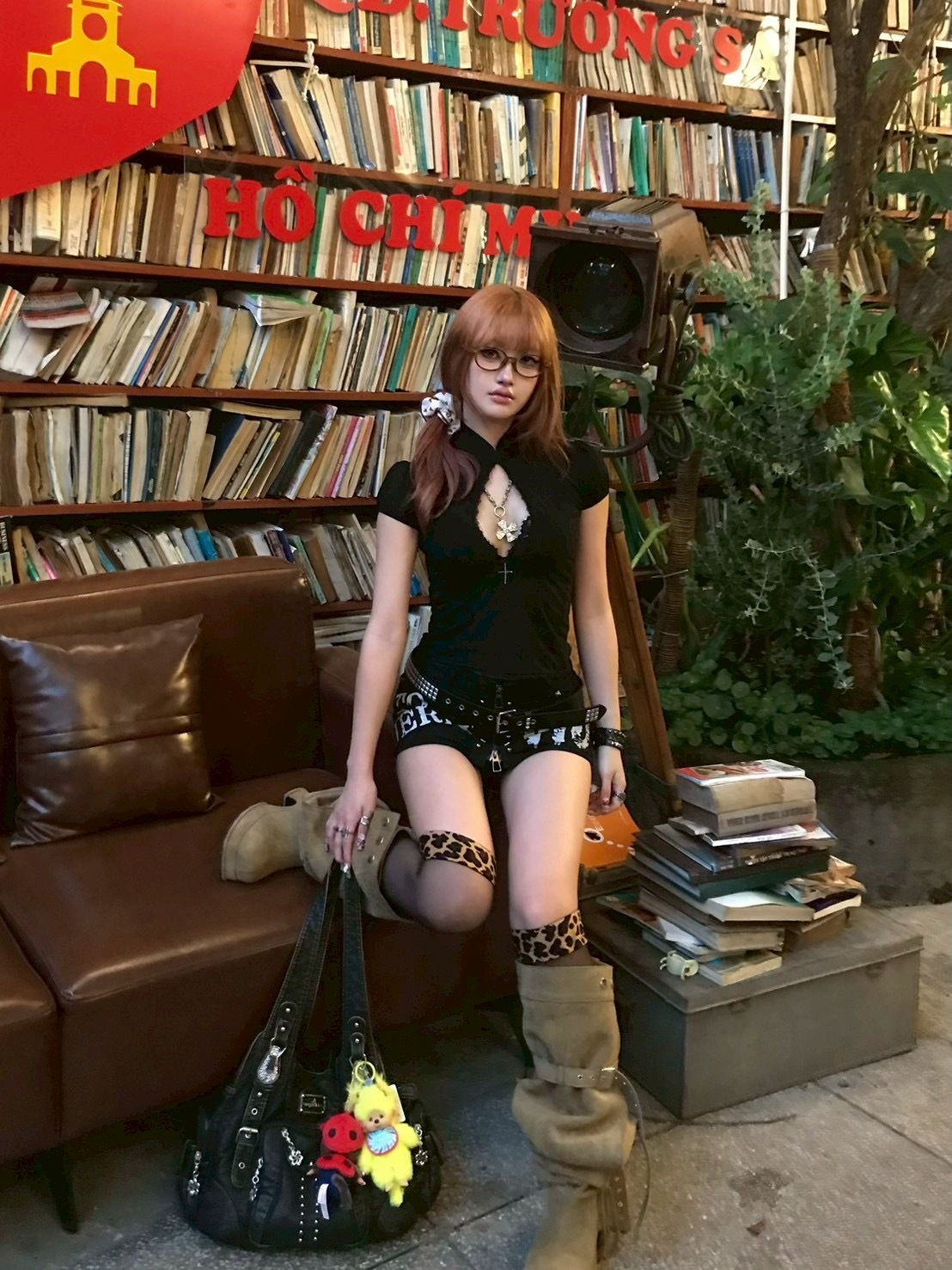 東方壞女孩 中式立領透膚十字上衣