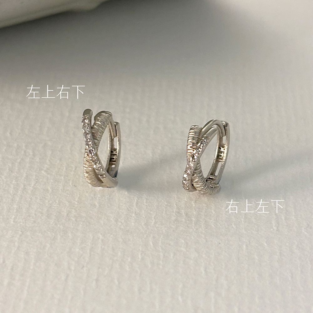 14K復古刻紋交叉真鑽耳圈