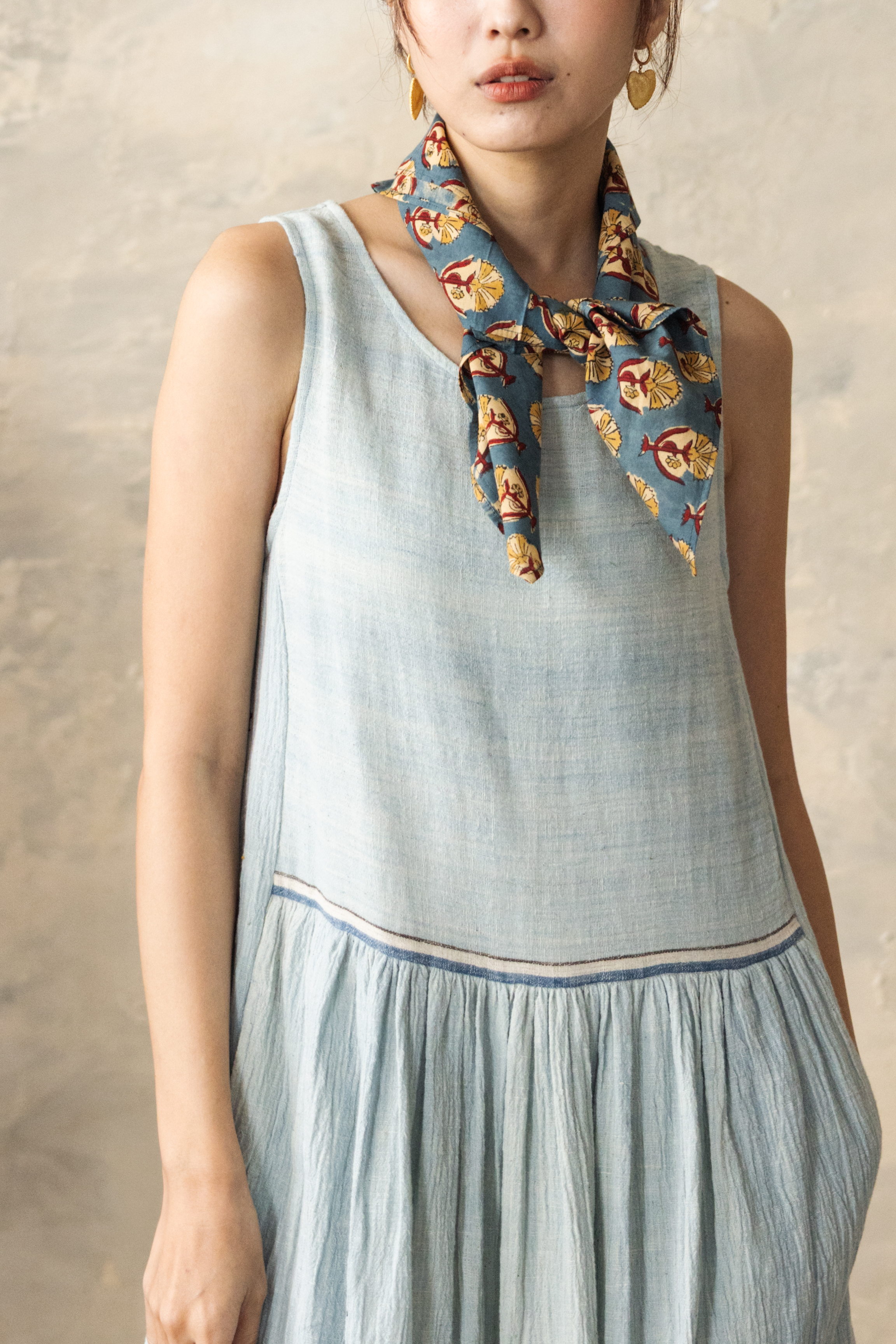 木刻蓋印大方巾_小藍