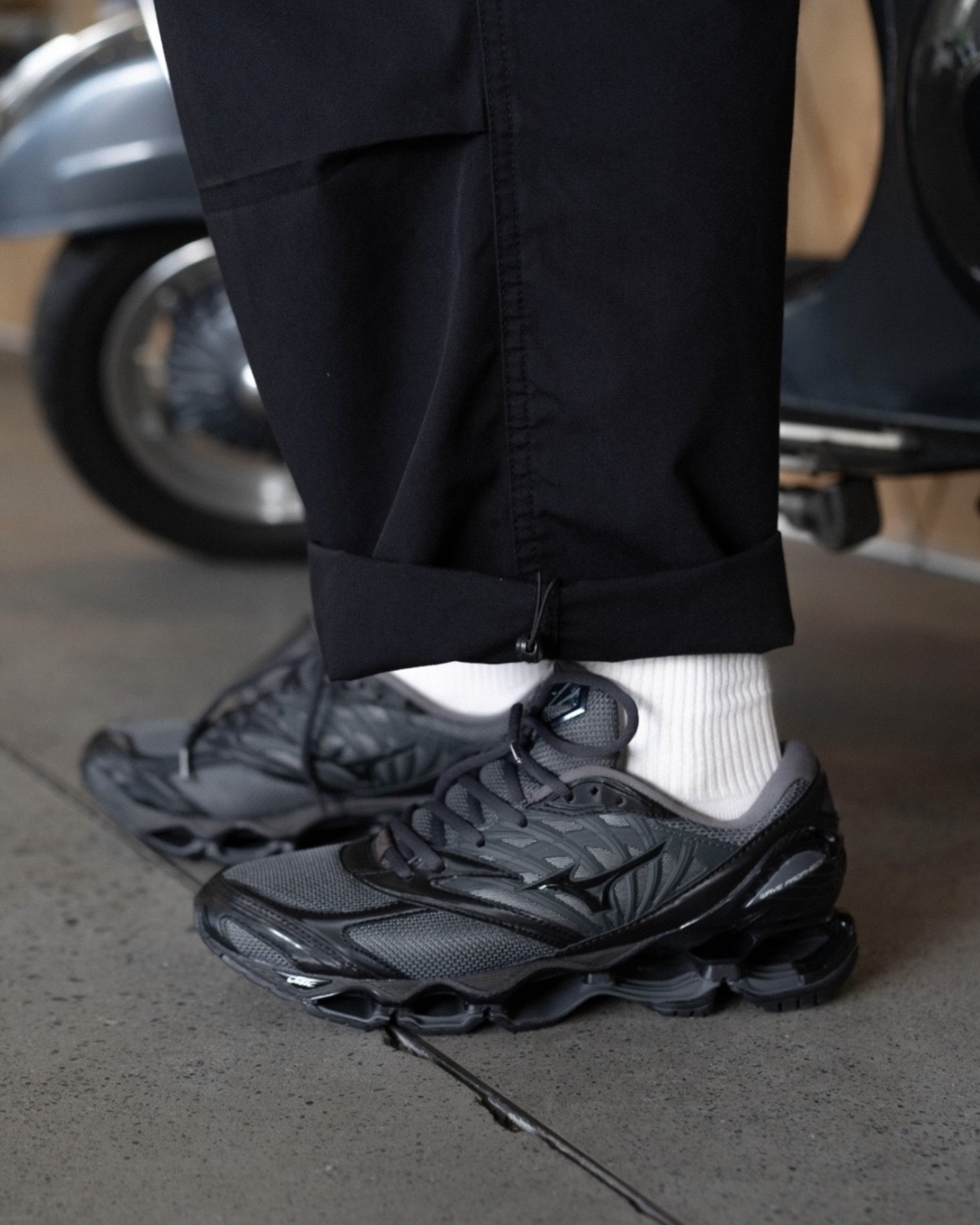 Mizuno Wave  Prophecy LS 波浪 科技 緩震 跑鞋 炭灰