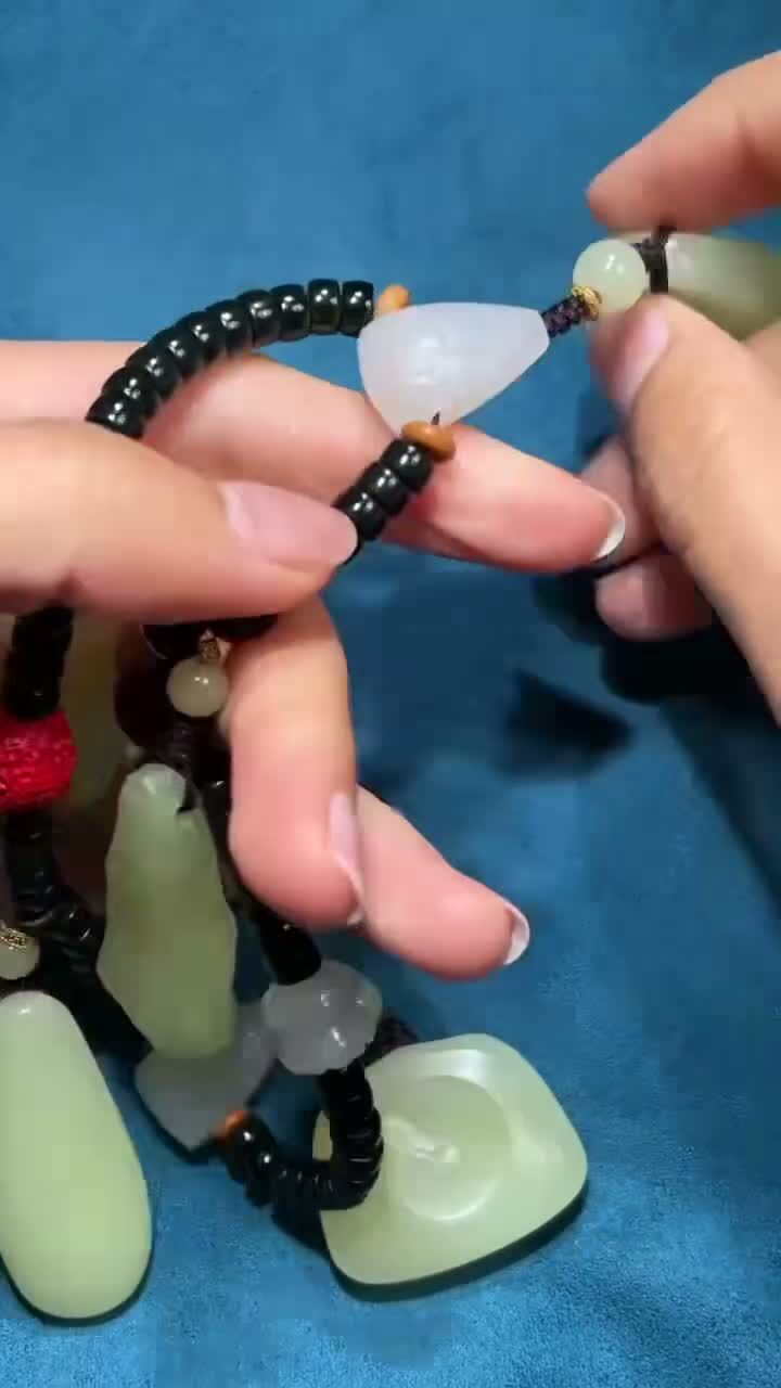 320231 和田玉手持