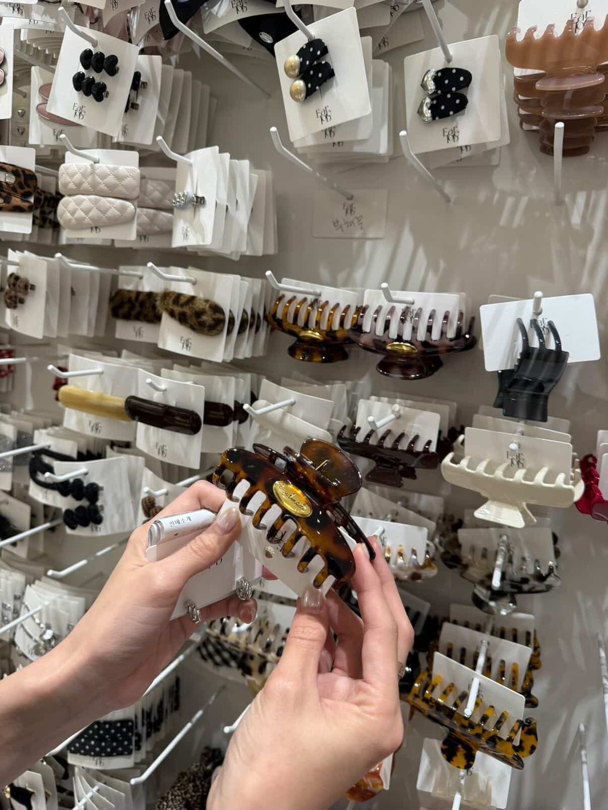 韓國連線 法式金標琥珀抓夾