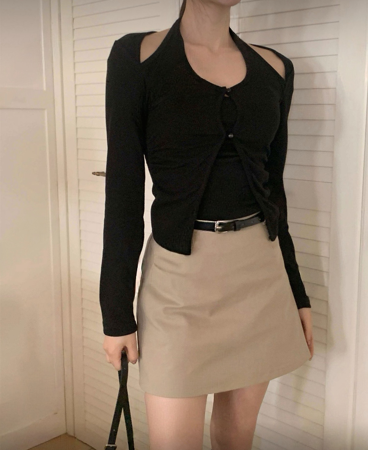 環扣露肩假兩件上衣