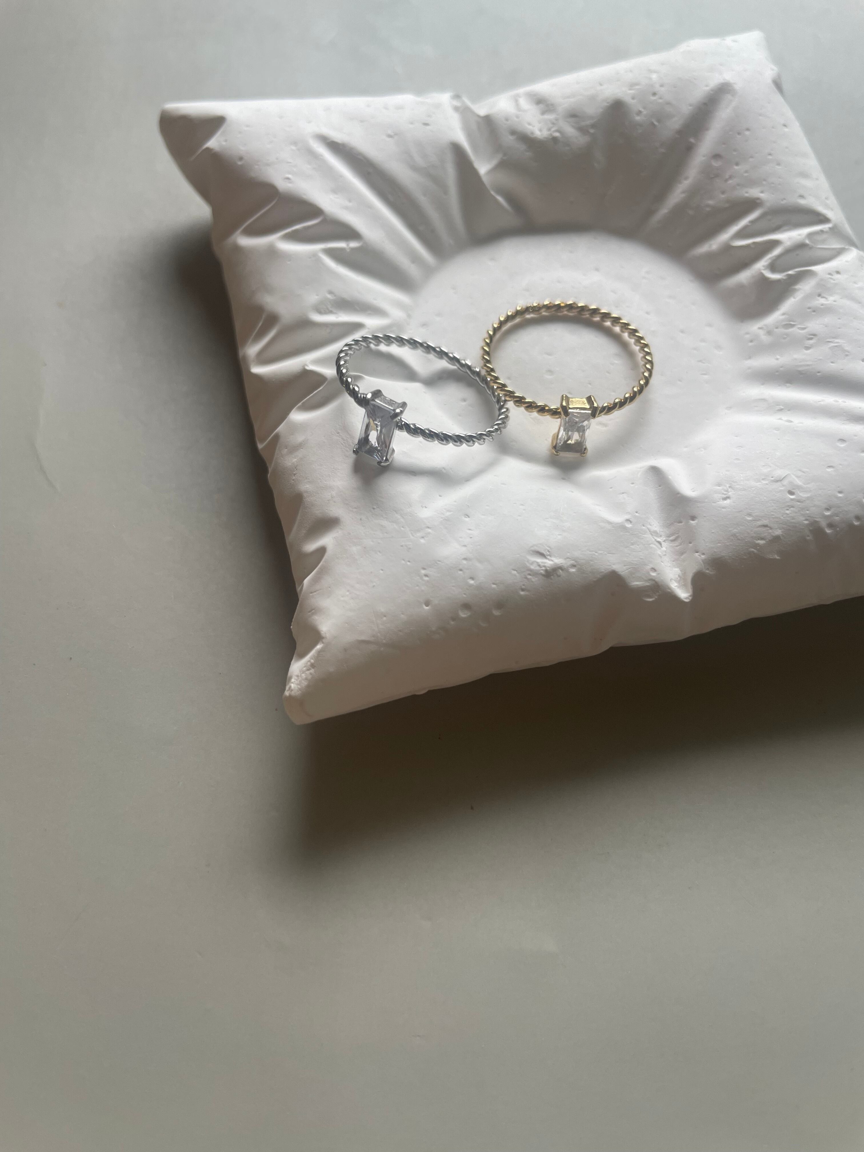 zirconia square stone ring