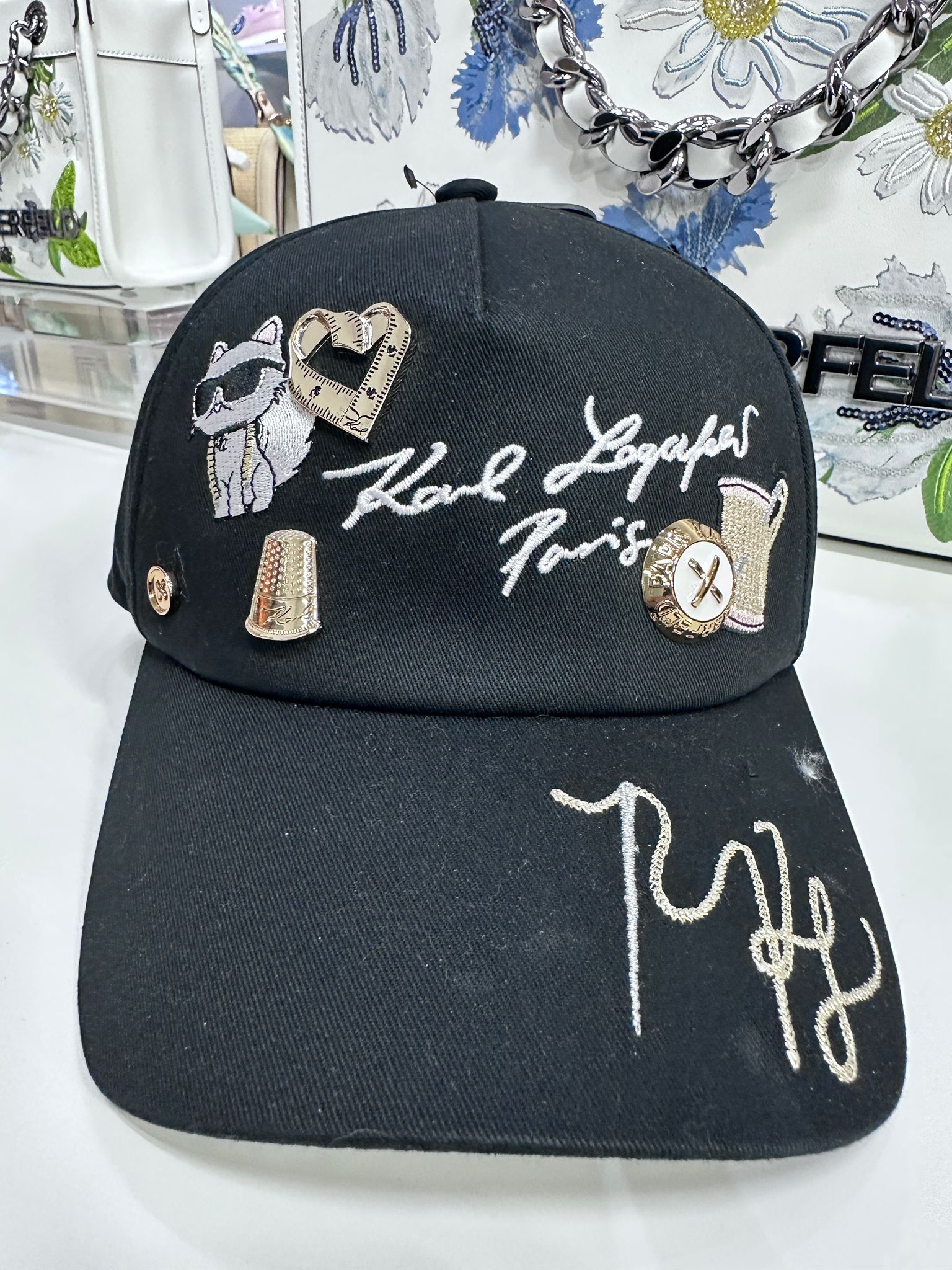 RT03 KL 立體圖章 黑色CAP帽