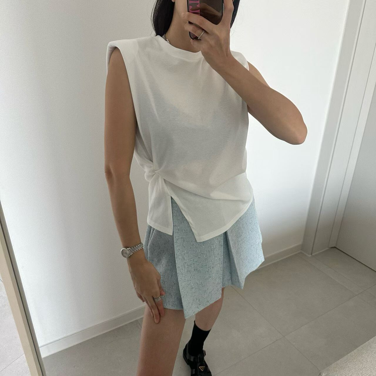 墊肩抓褶背心