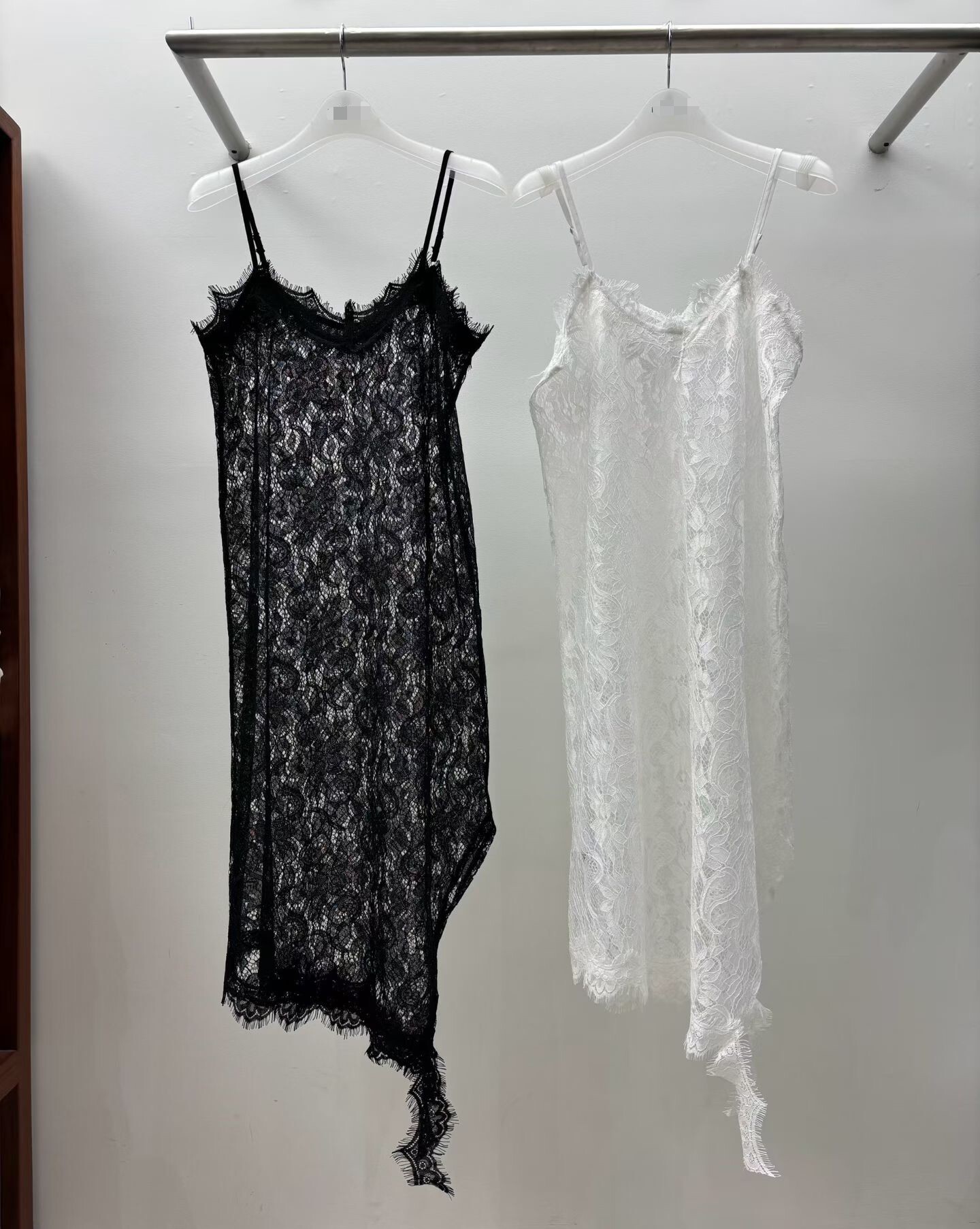 全蕾絲細帶長洋