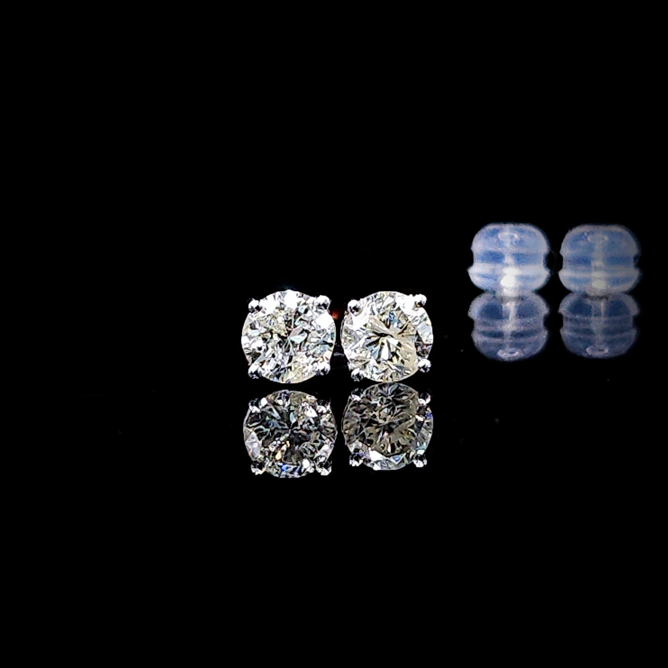 全新18K白金【主石1卡8份鑽石】4爪耳環