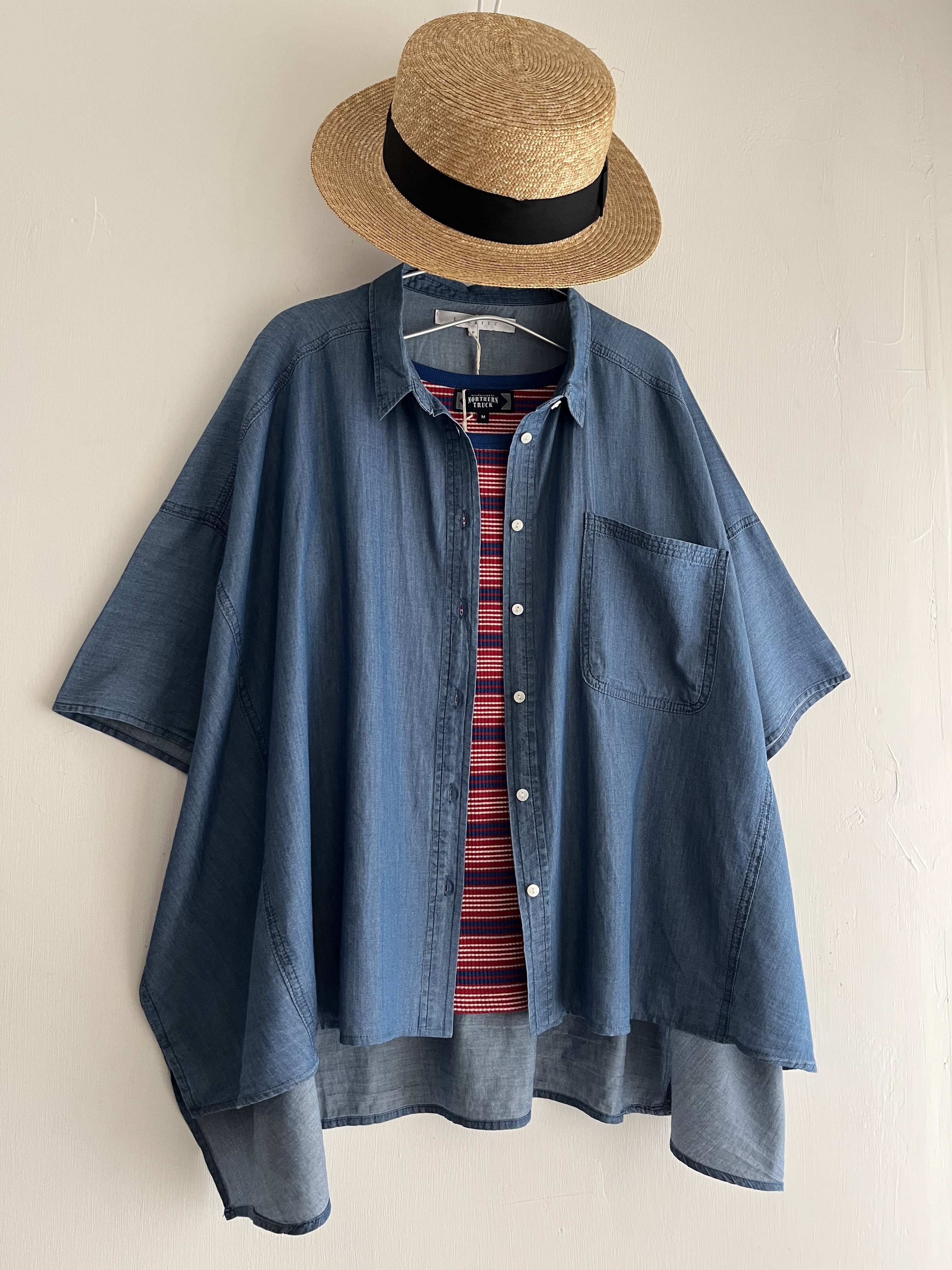 LILASIC藍色薄料牛仔top