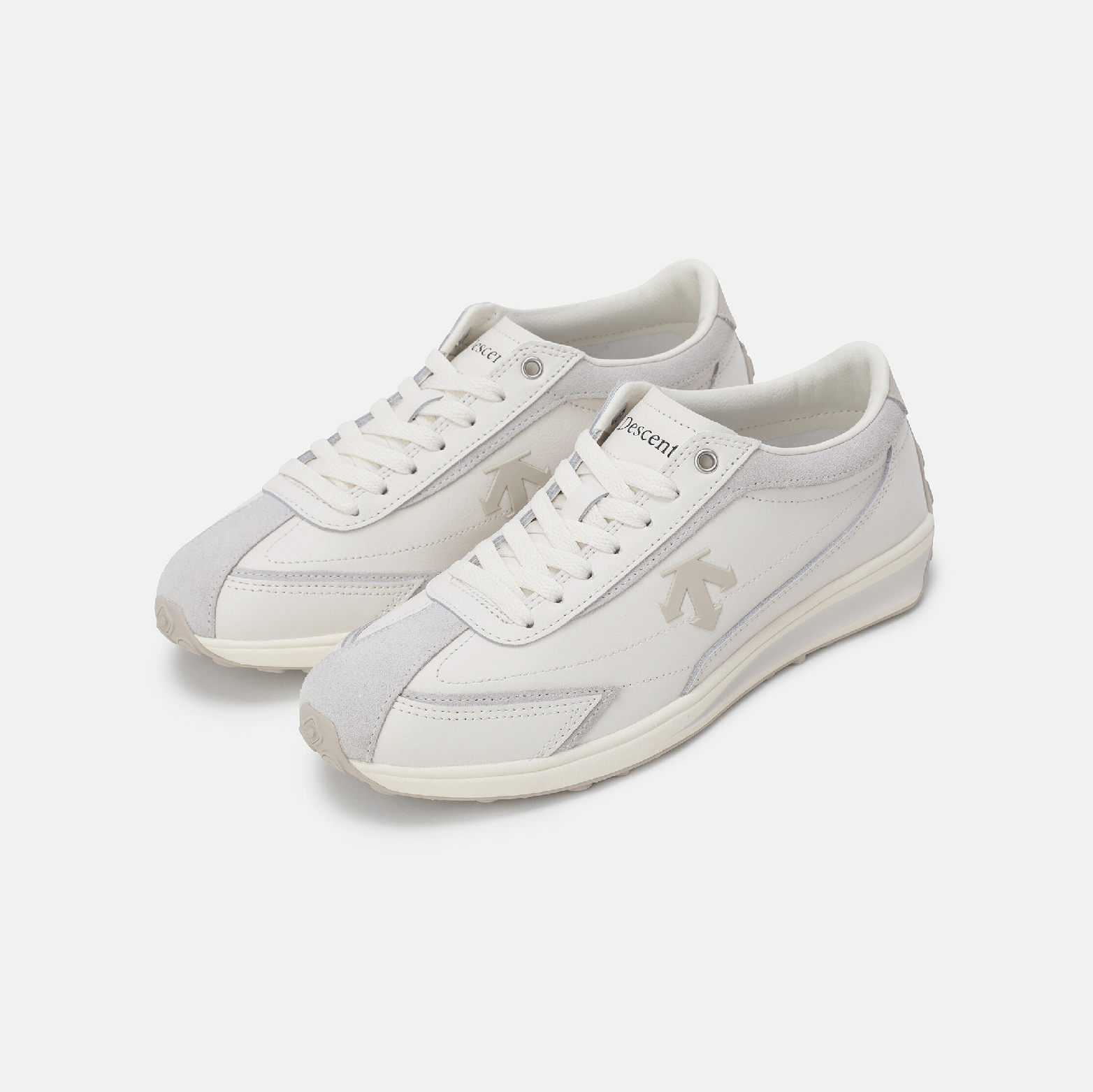 【 DESCENTE｜CRON RACER 運動鞋款 - 皮革米白 】