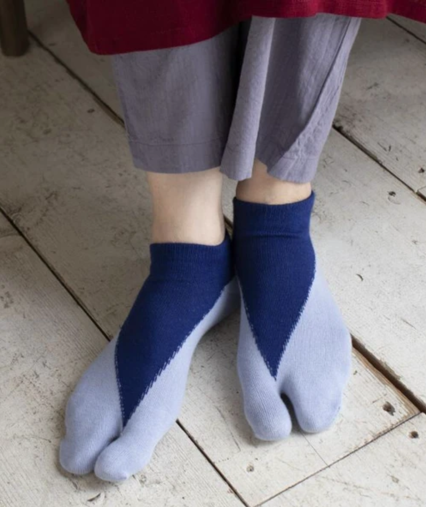 [Amina] 經典 日牌分趾襪