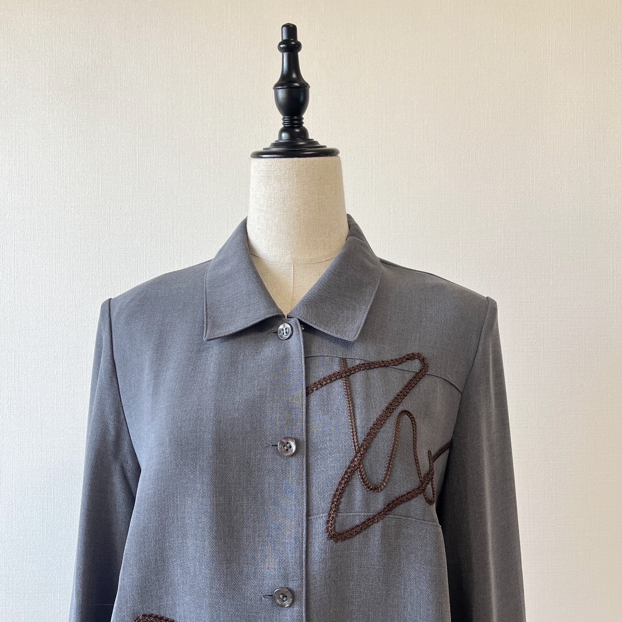 灰色悠閒古著上衣