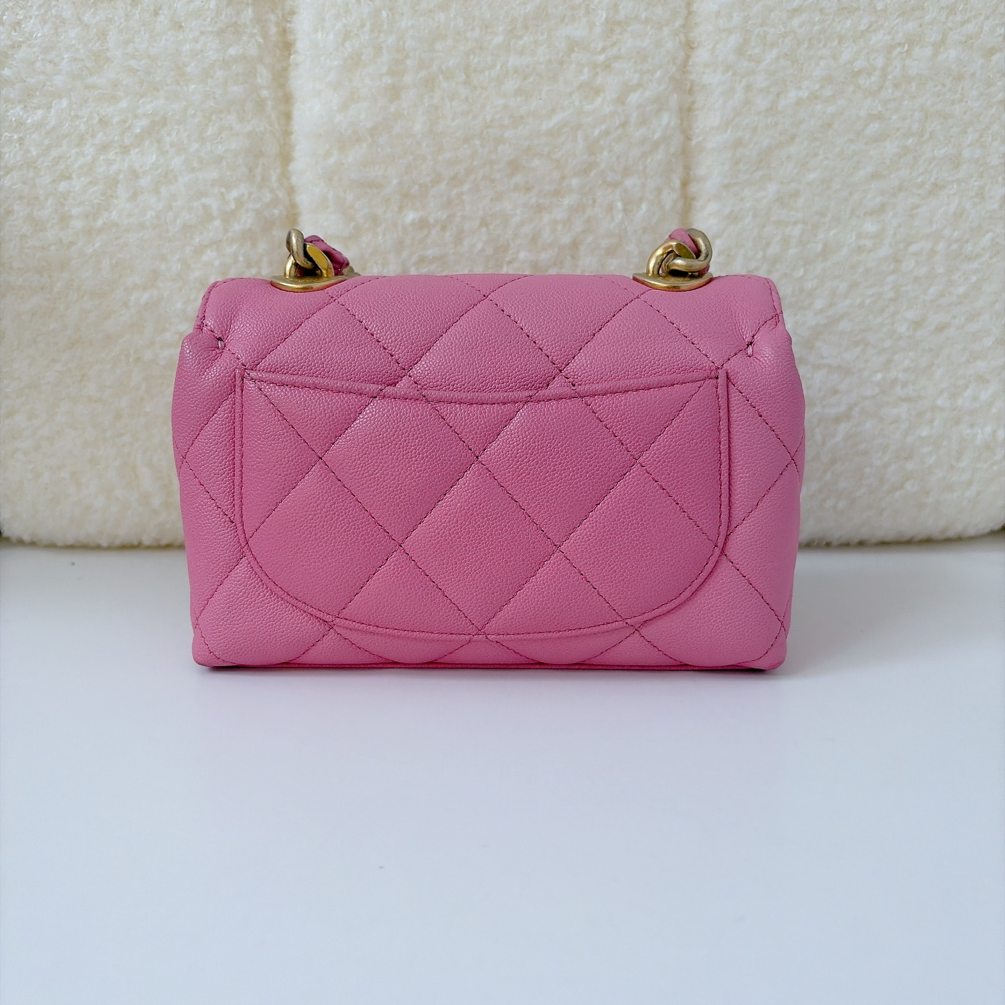 Chanel Caviar Quilted Mini Sweetheart Flap Bag - Pink / Ghw