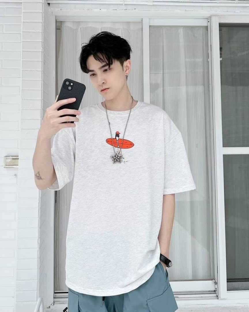 #80290 衝浪板女孩 插畫 短T