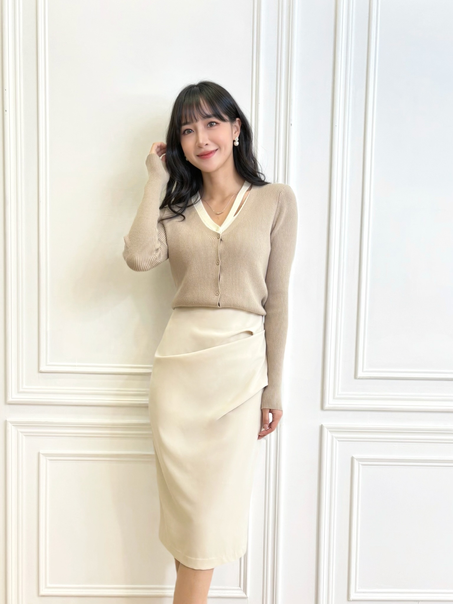 繫帶撞色領針織上衣