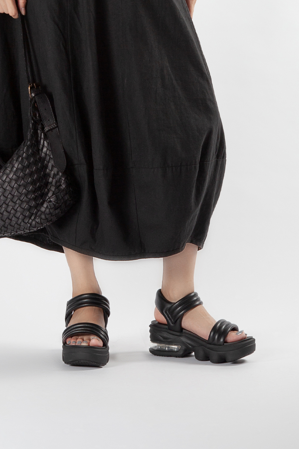 Air Tube 蓬軟皮革氣墊鞋