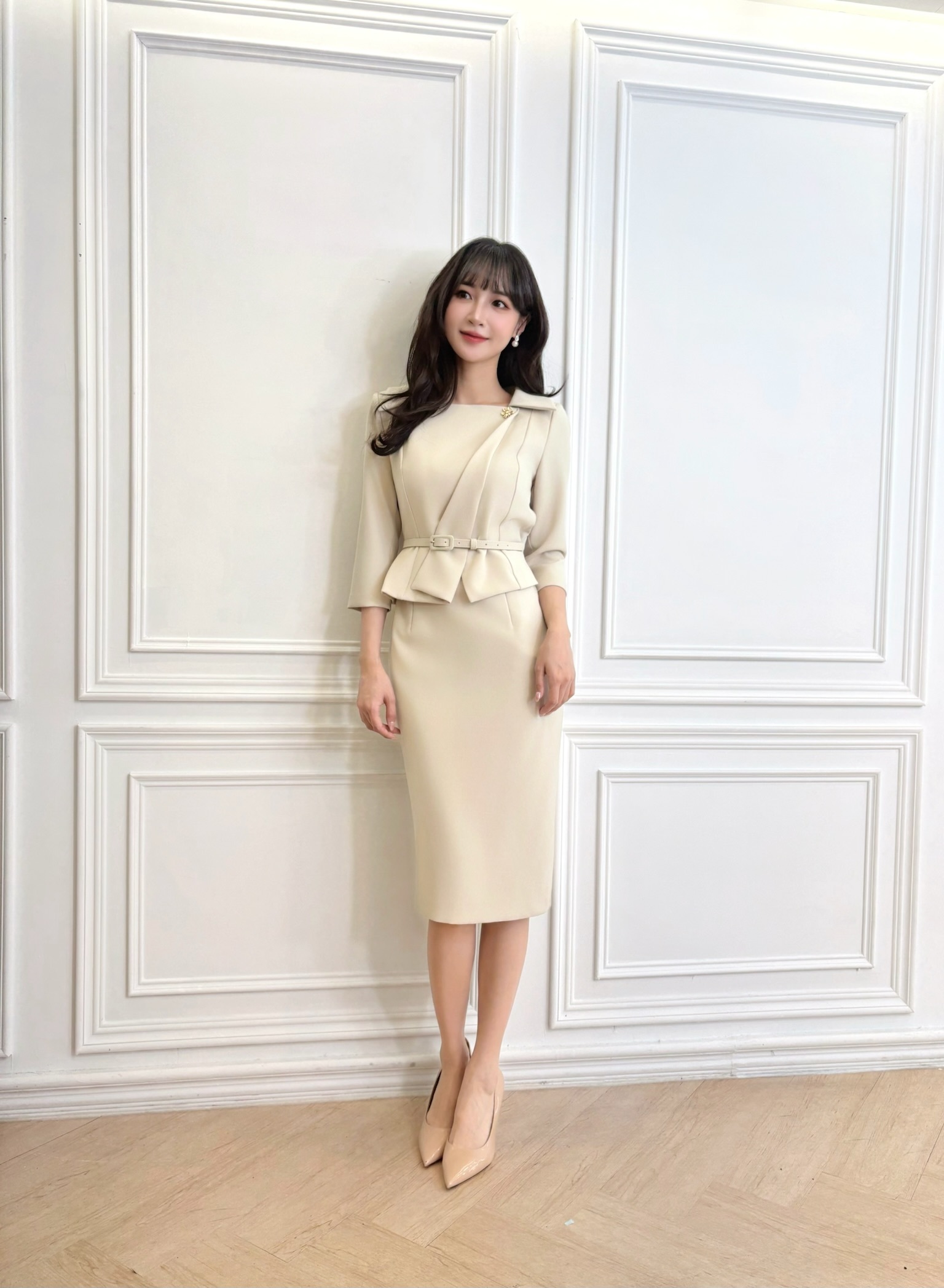 (貴氣感!)方領金花腰裁片洋裝