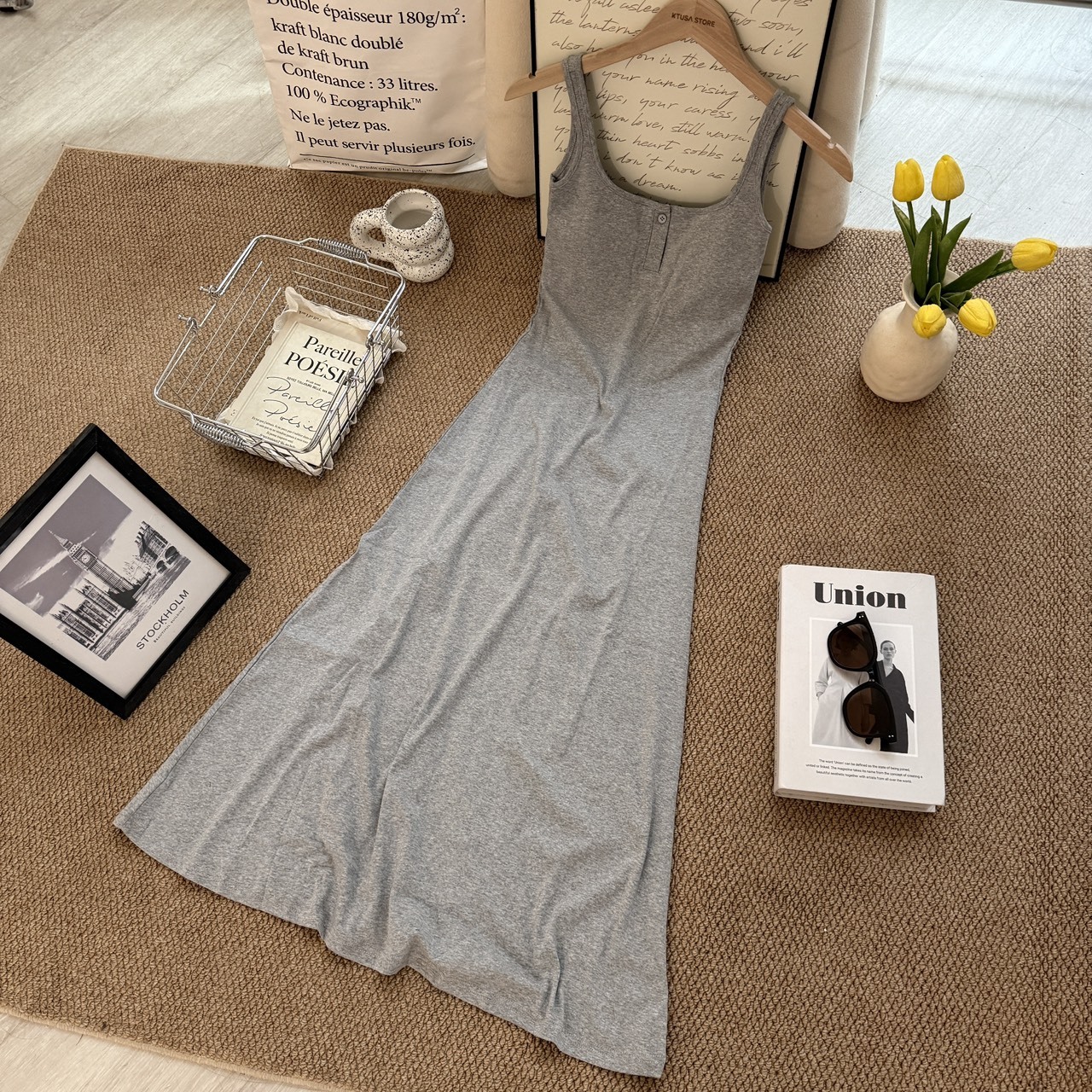 801082 附胸墊鈕扣吊帶長洋（Ｒ）