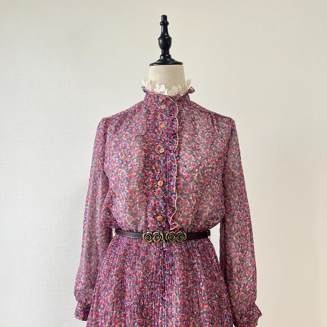 日本製桃紅色碎花Ruffle領古著連身裙