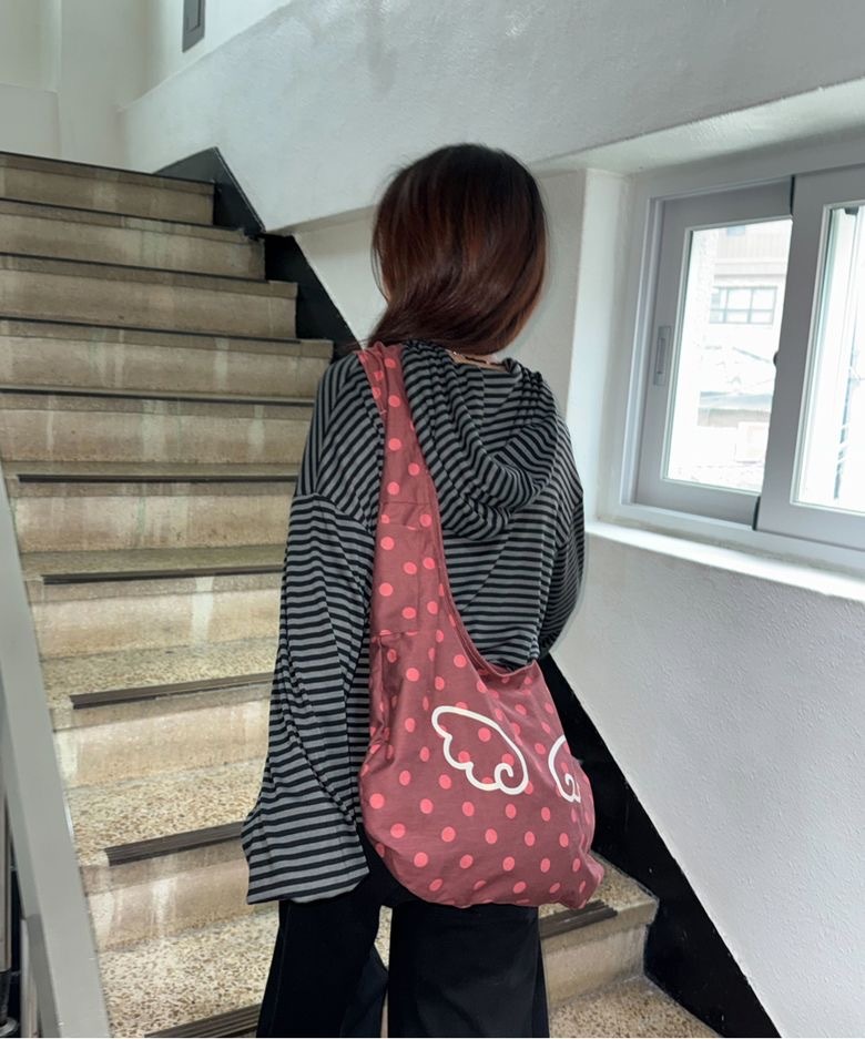 【3/27 - 3/29 週末優惠】韓國 SLEEKGLOW 波點 格紋 天使翅膀 大容量 斜背 雙面包 兩款可選