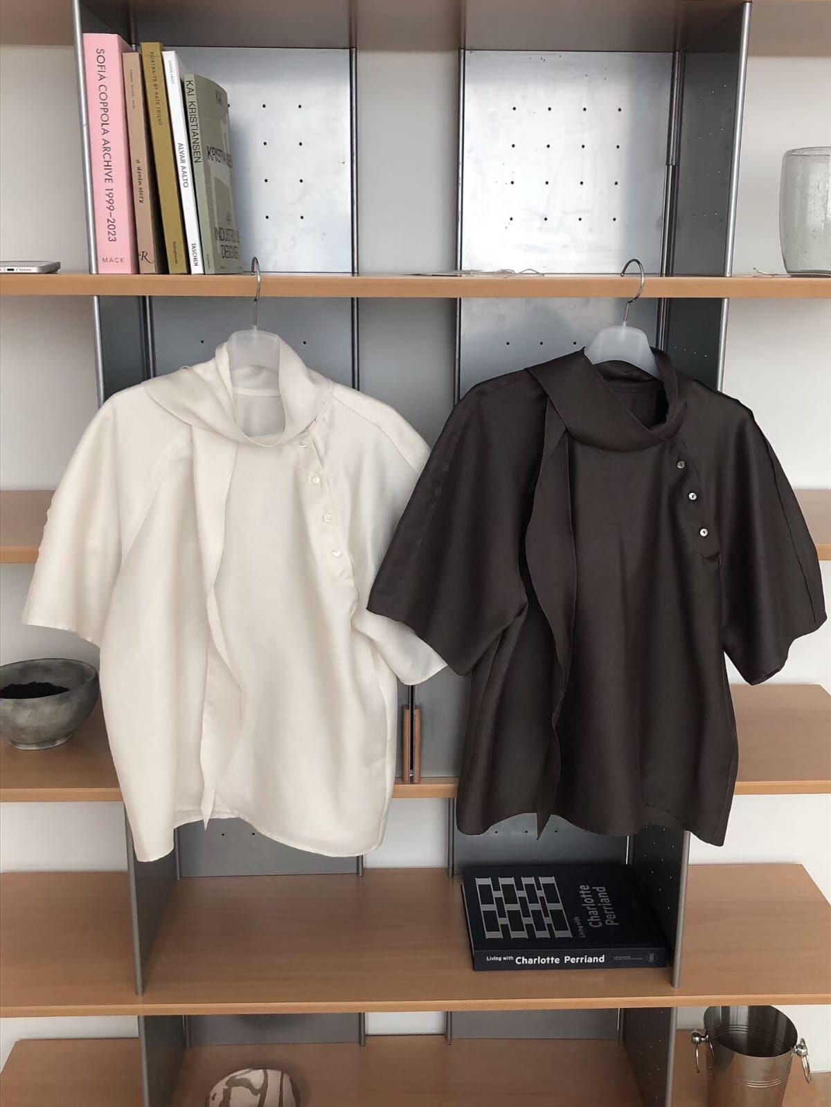 LB6012 領巾緞光上衣