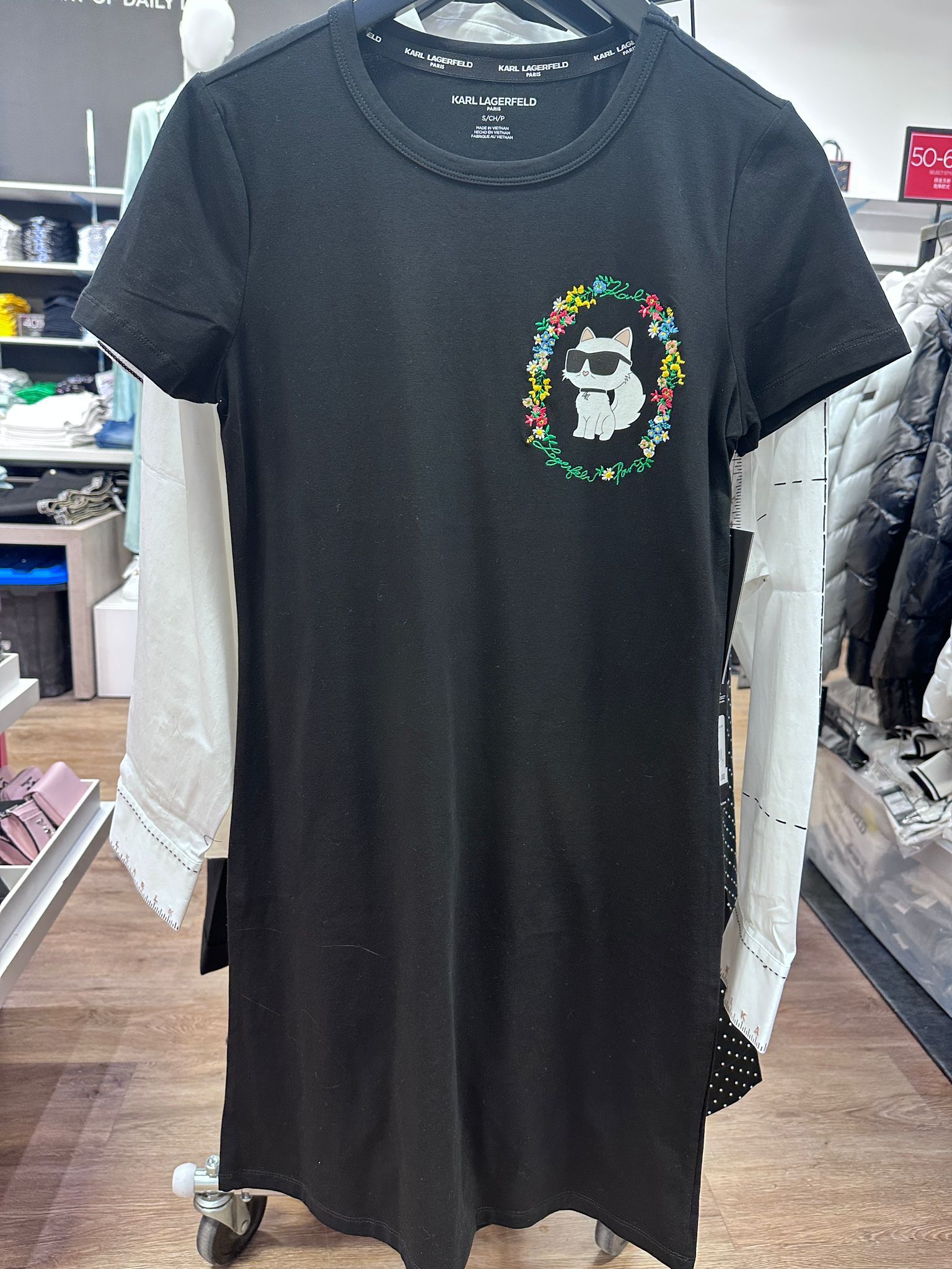 RT40 KL 刺繡花花 黑色T恤裙 Floral Frame Choupette T-Shirt Dress