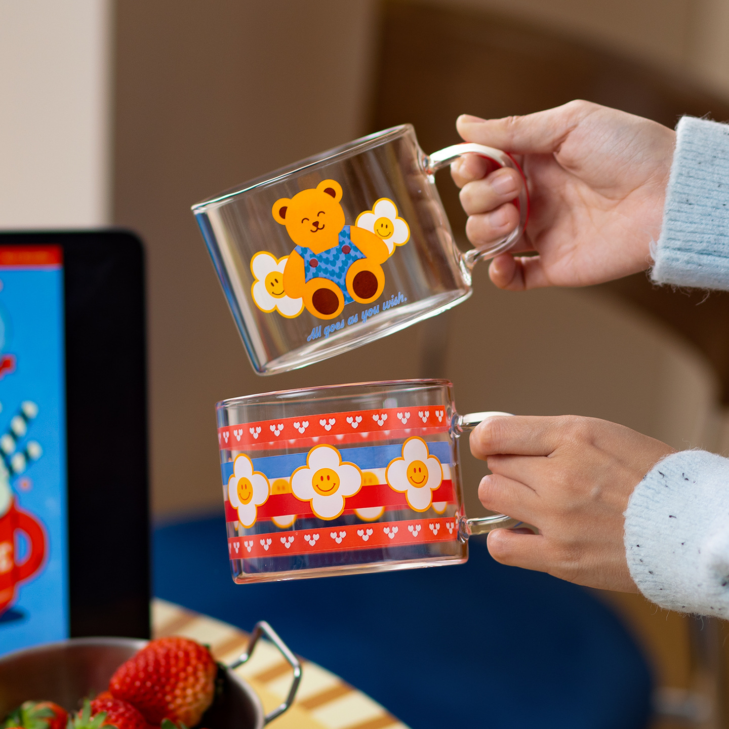 《6660》小熊花花耐高溫把手玻璃杯500ml