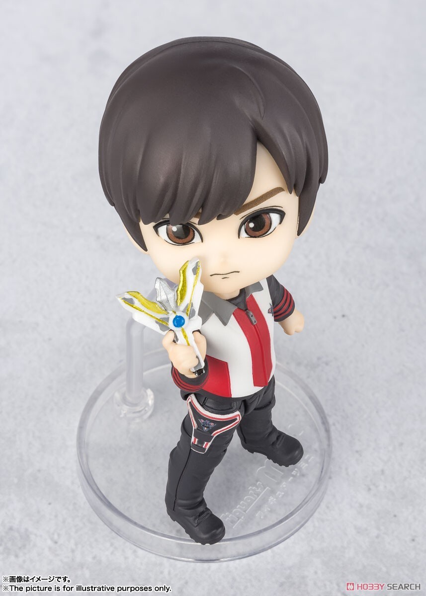 萬代 Figuarts mini 真中劍悟 超人力霸王 可動完成品