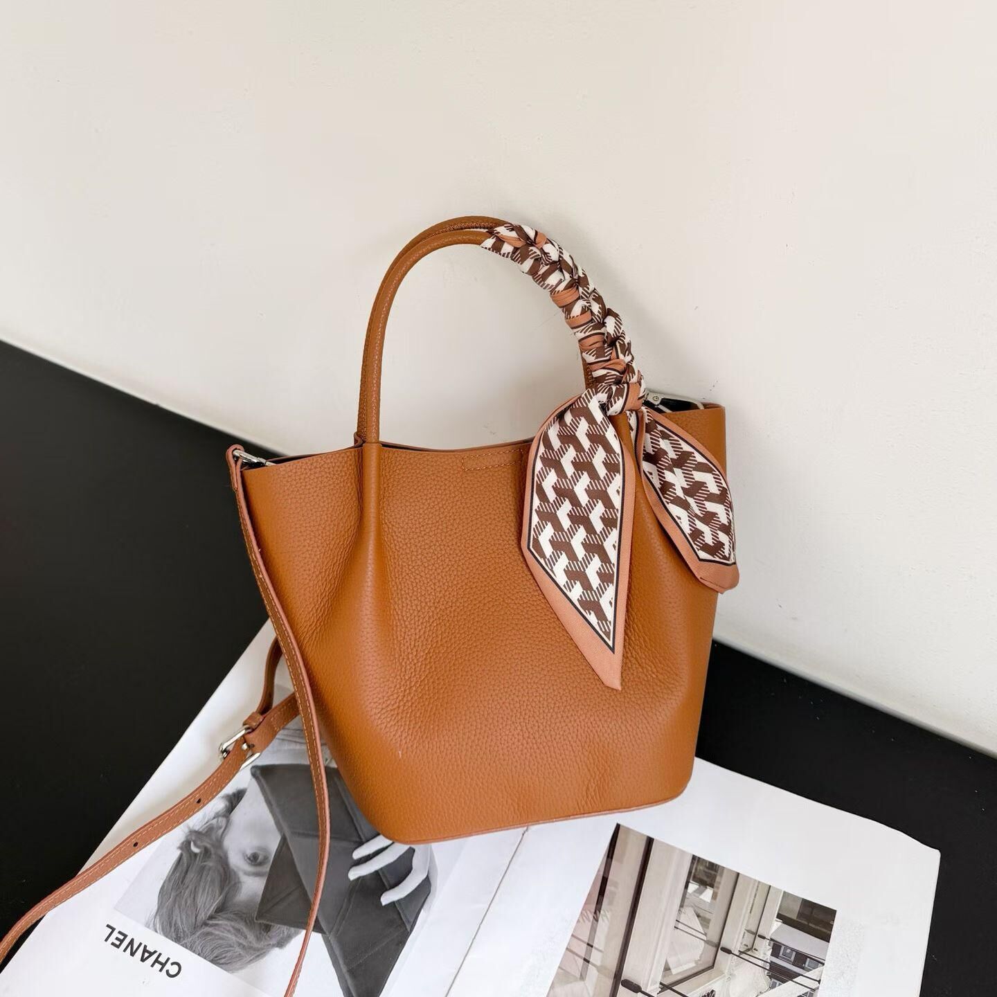 韓國超高質，靚真皮手袋😍