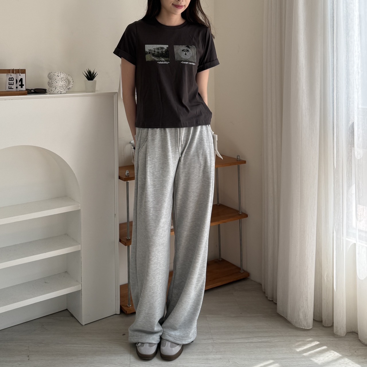 2054 美式小復古照片字母短T (R)