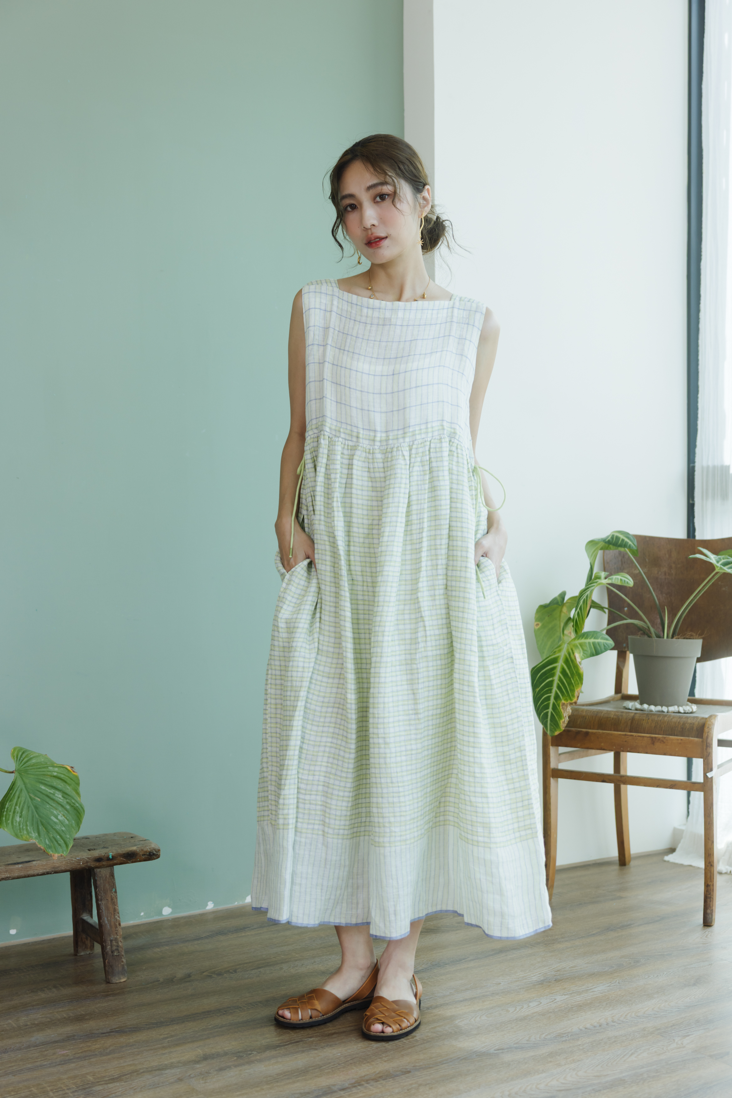 【karnam】方領手工織布亞麻條紋布洋裝_黃綠